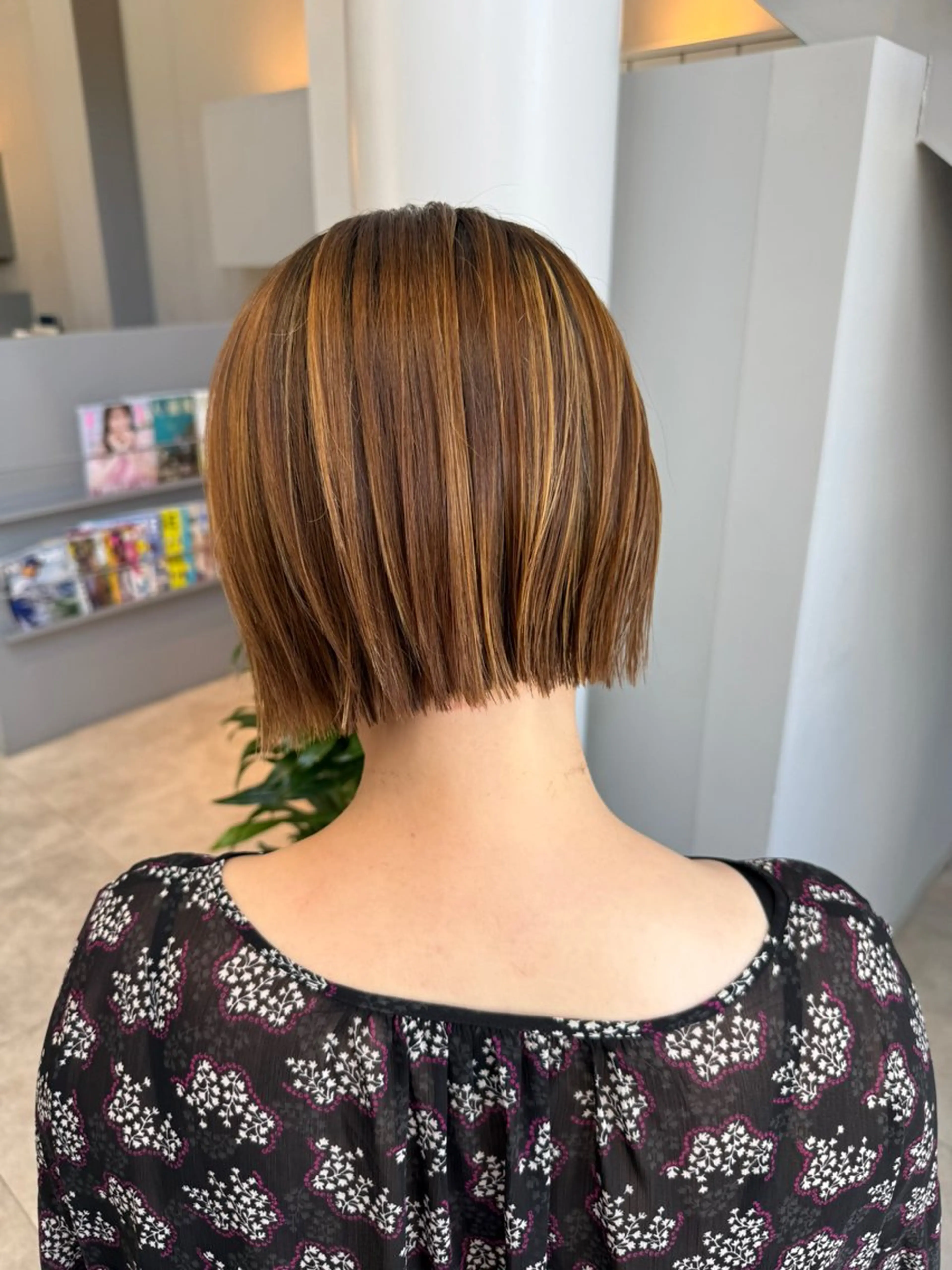 ショート カラー ハイライトカラー ハイライト カット ヘアカラー トリートメント 石原圭悟 /ショート/艶カラーのヘアスタイル