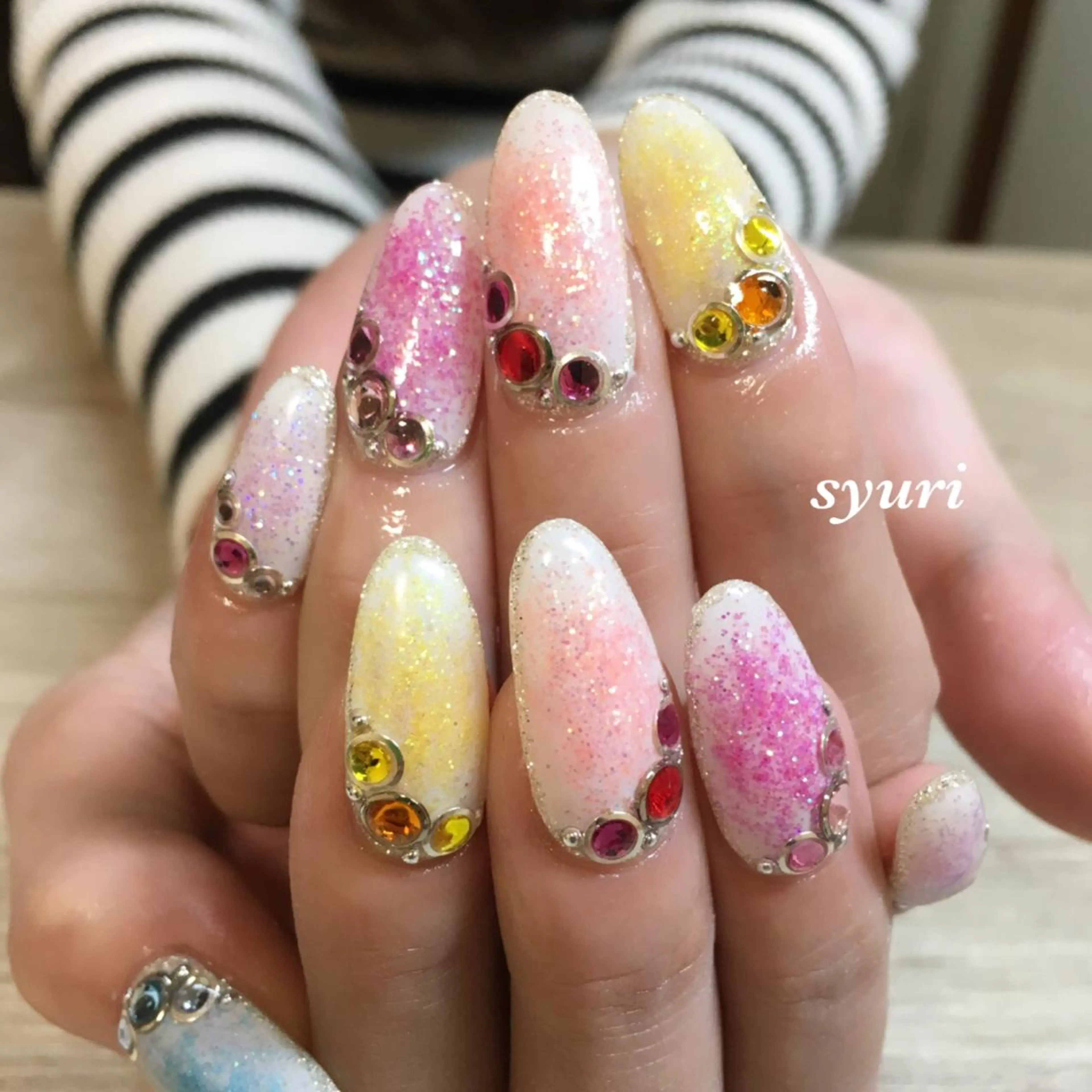 ネイル ハンドネイル syuri nailのネイルデザイン