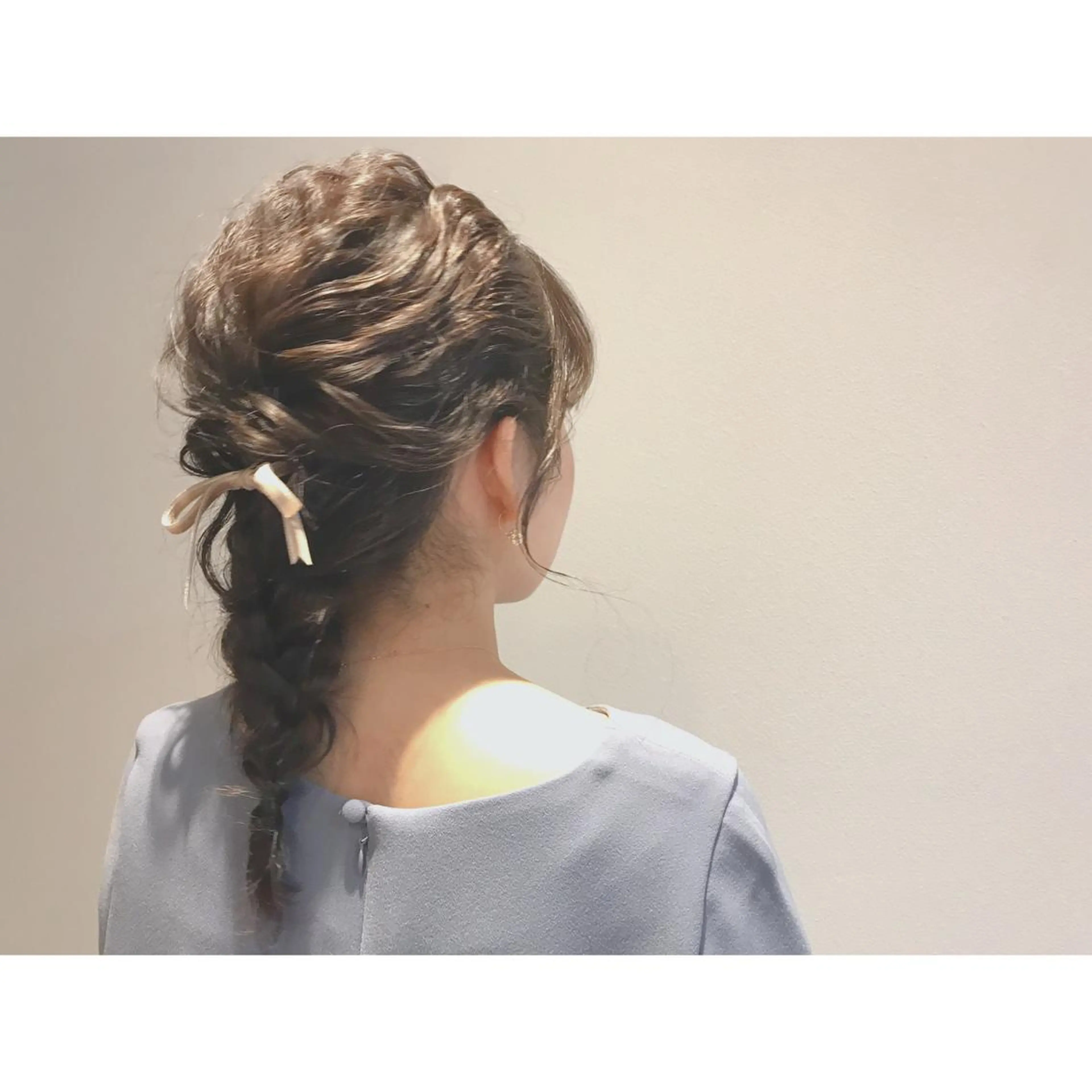 セミロング ヘアアレンジ なかにし まゆみのヘアスタイル