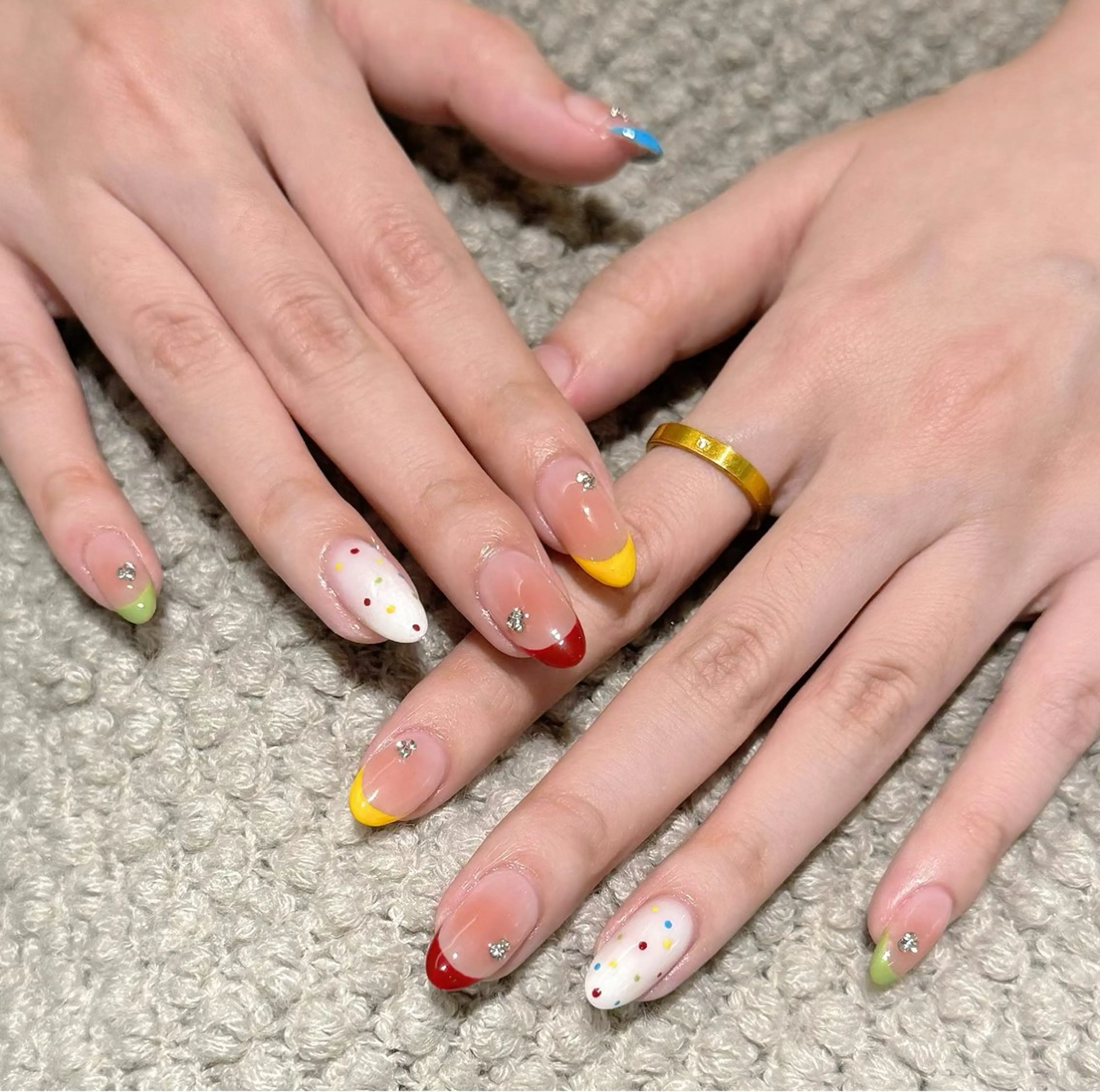 ネイル バ ヤリカクのネイルデザイン