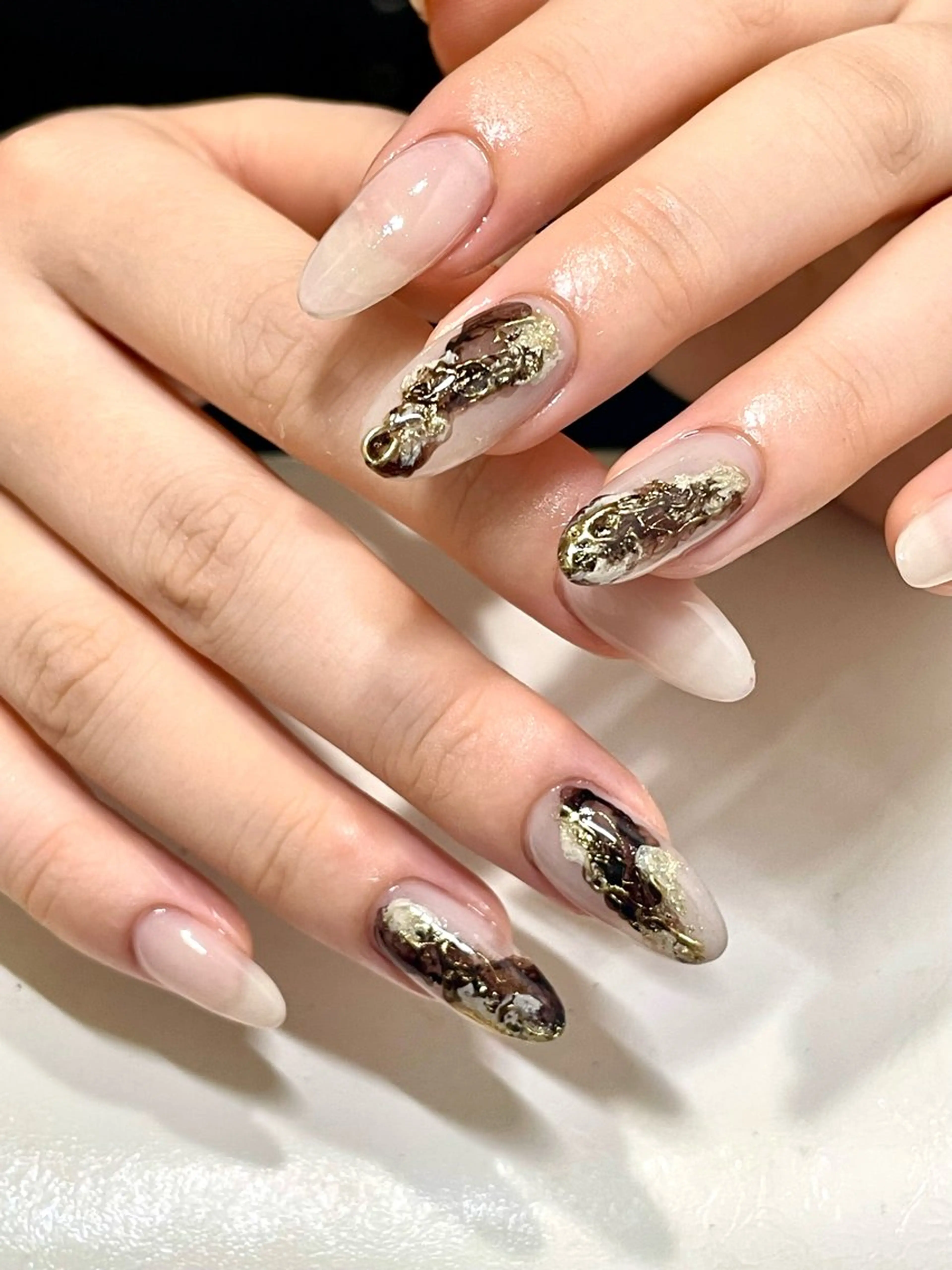 ネイル ニュアンスネイル n. SAITOUのネイルデザイン