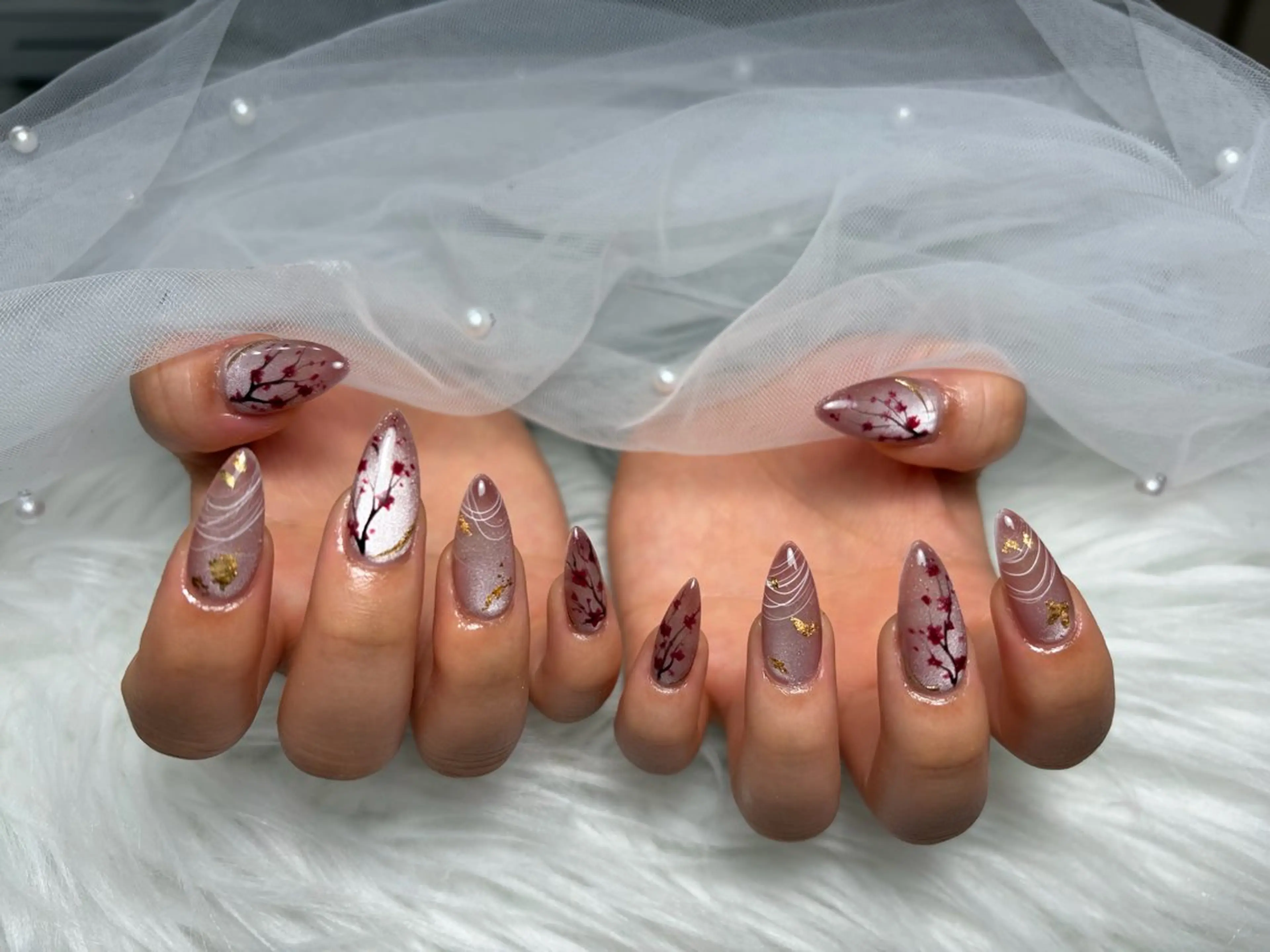 ネイル アートネイル 長さ出し ジェルネイル 韓国ネイル マグネットネイル ハンドネイル Cloudy Chan Nailのネイルデザイン