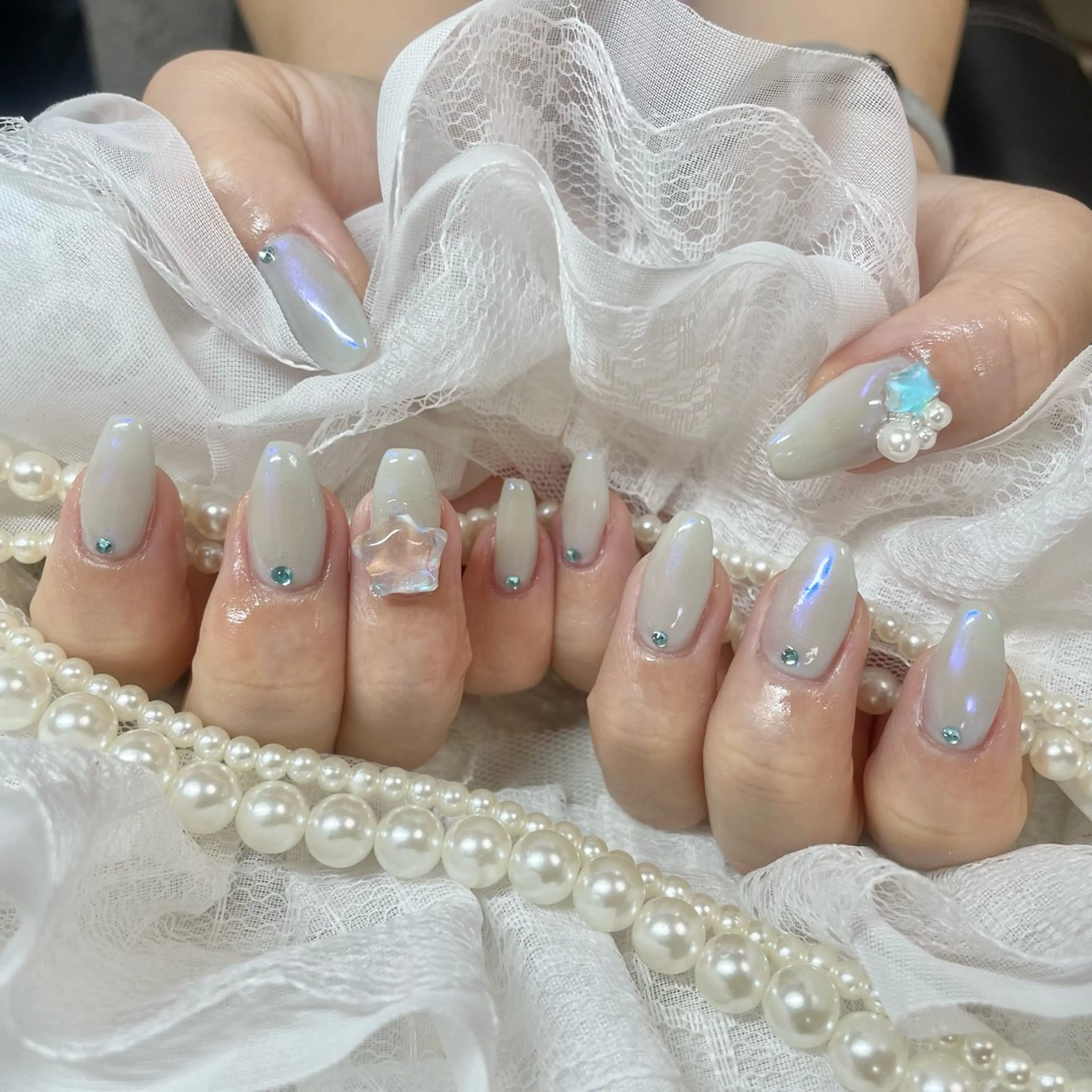 ネイル オーロラネイル ハンドネイル フットネイル 🎀AYAKO 🎀中韓ネイルのネイルデザイン