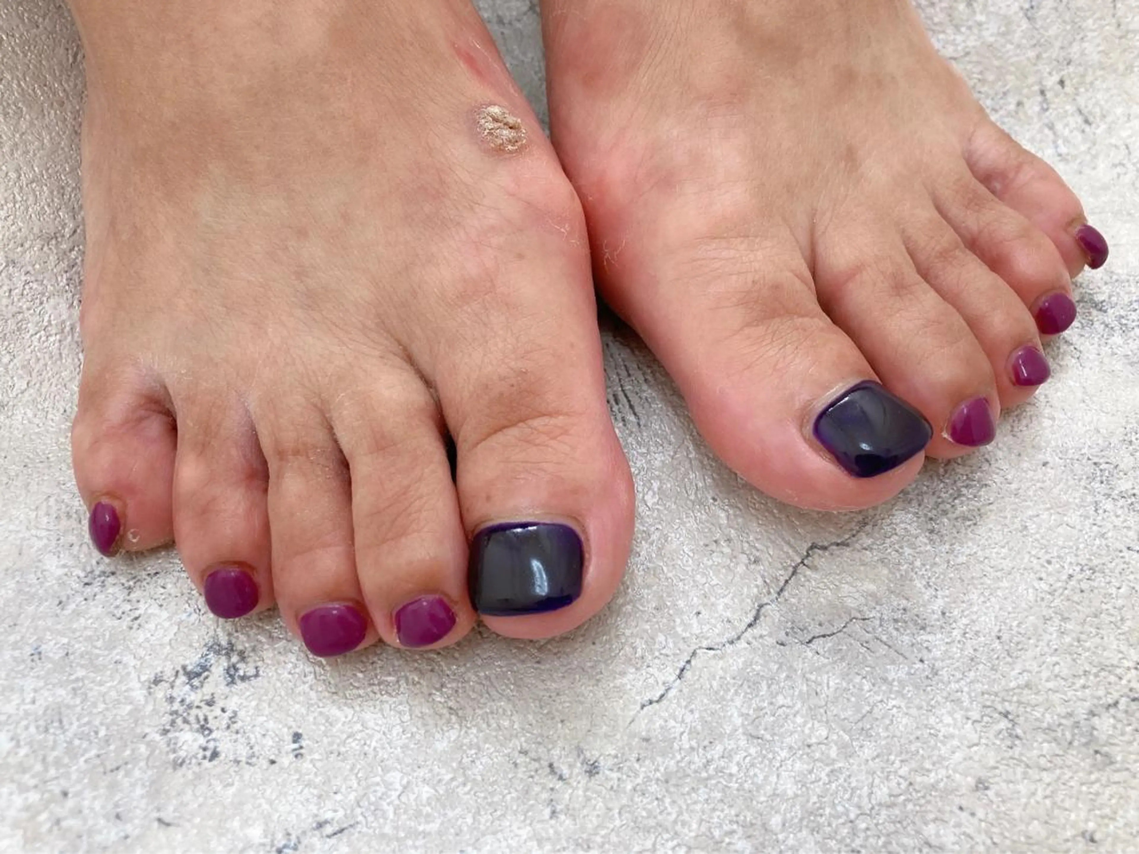 ネイル フットネイル ワンカラーネイル フットネイル Mogu nail 二子玉川のネイルデザイン