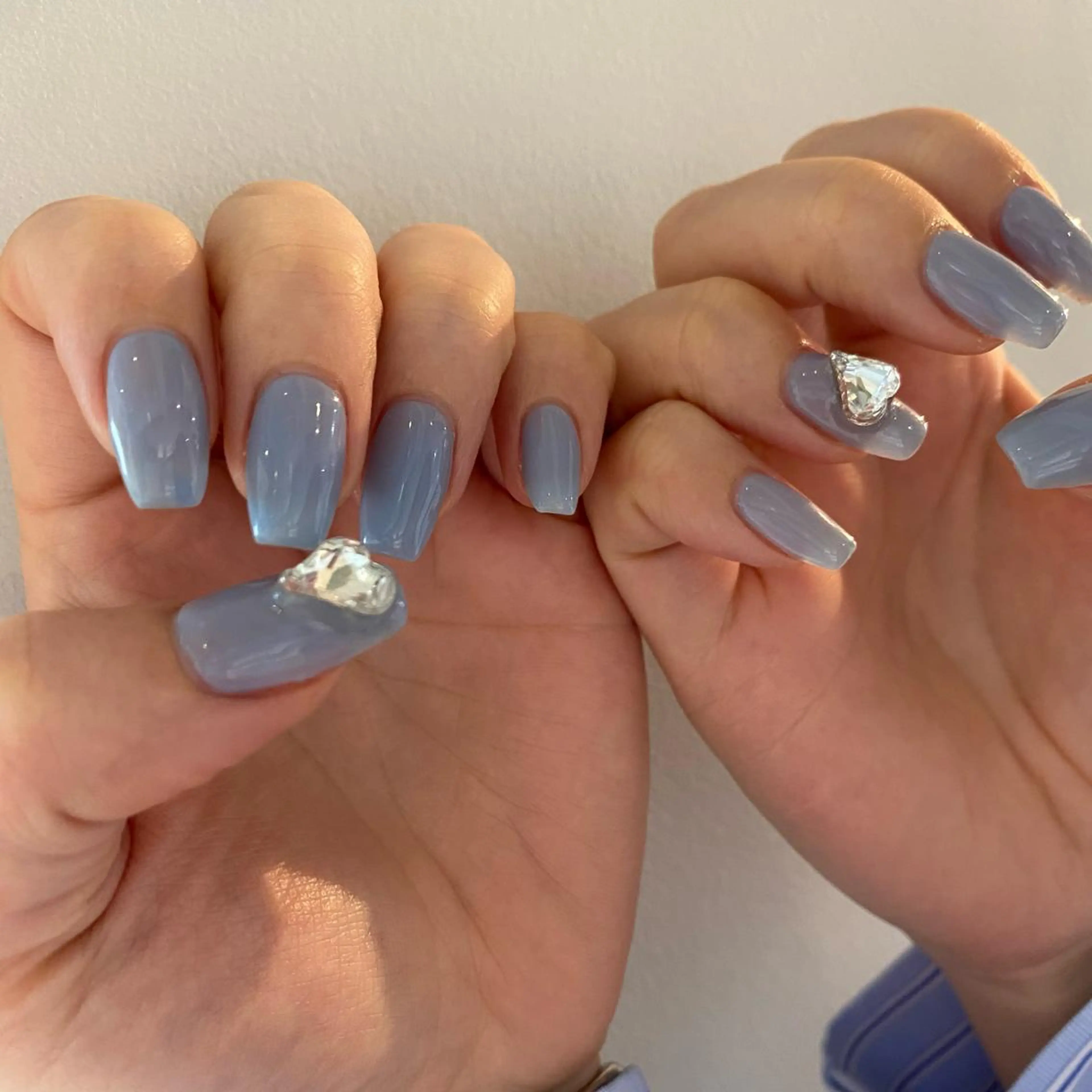 ネイル ハンドネイル 【LILY】 ainaのネイルデザイン