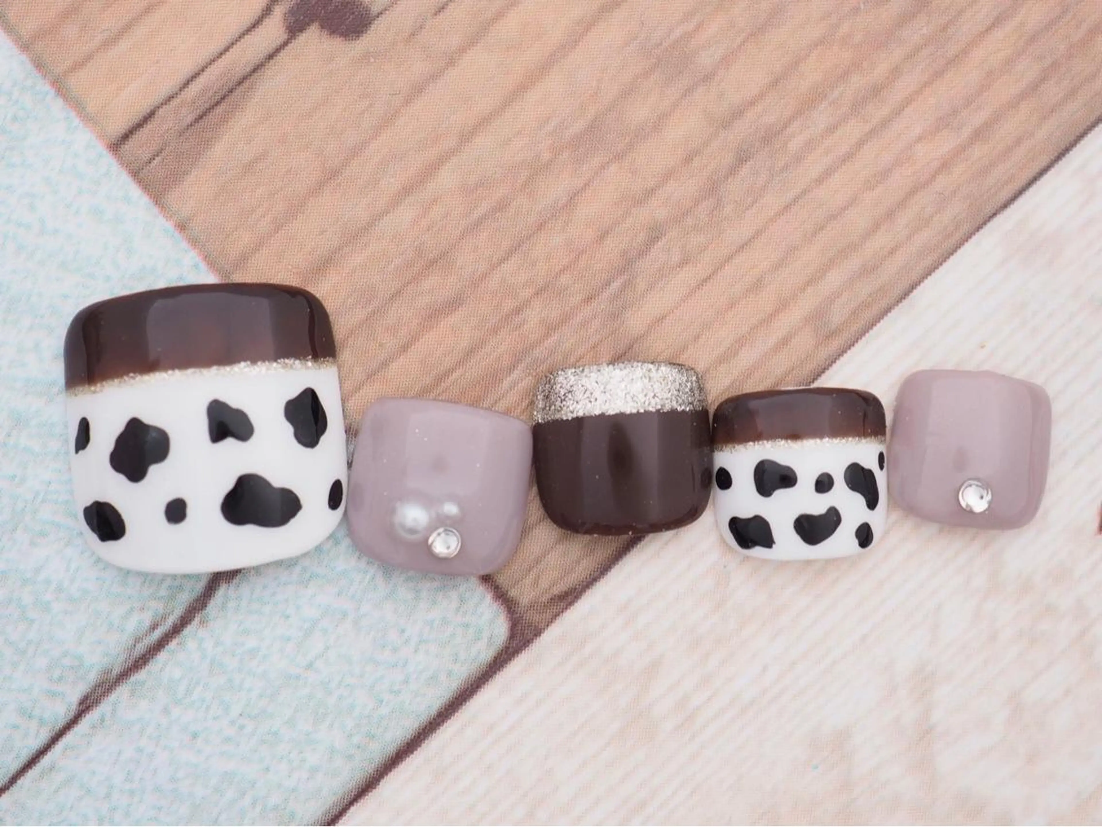 ネイル Laule'a Jr 🎀ネイリスト🌼のネイルデザイン