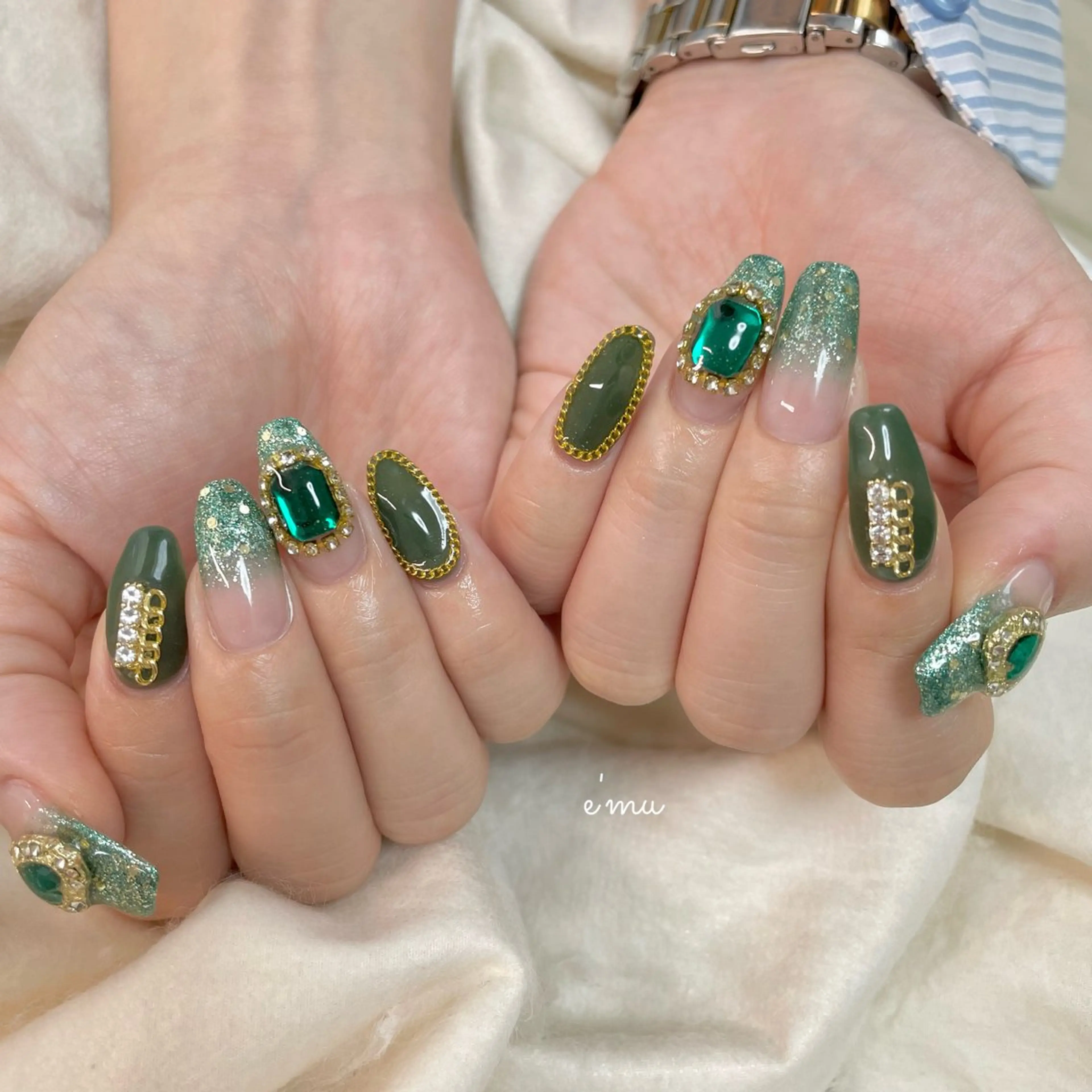 ネイル ハンドネイル nail salon e'mu💐のネイルデザイン