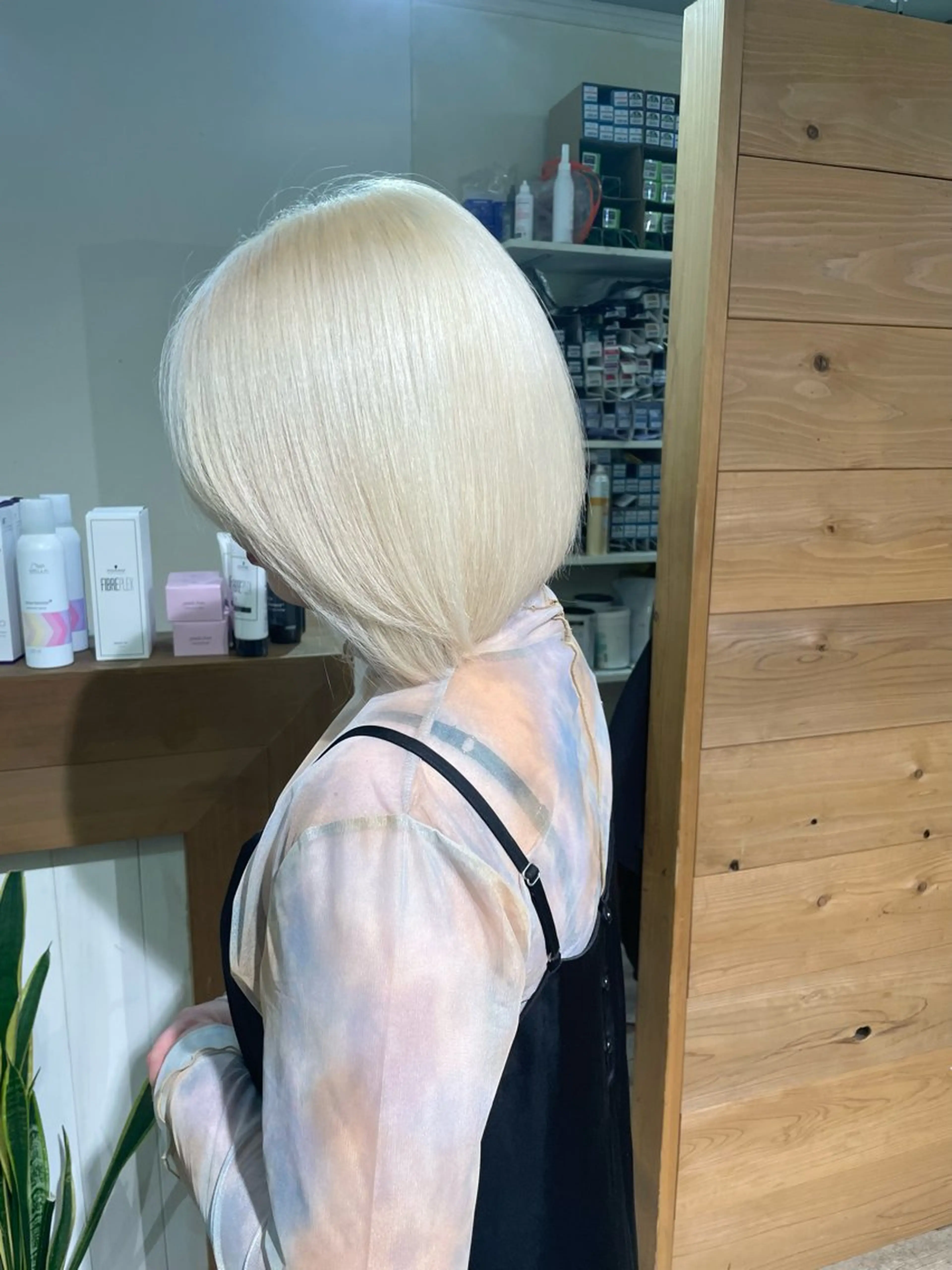 ショート カット ヘアカラー アップヘアー所属・小嶋 司のヘアスタイル