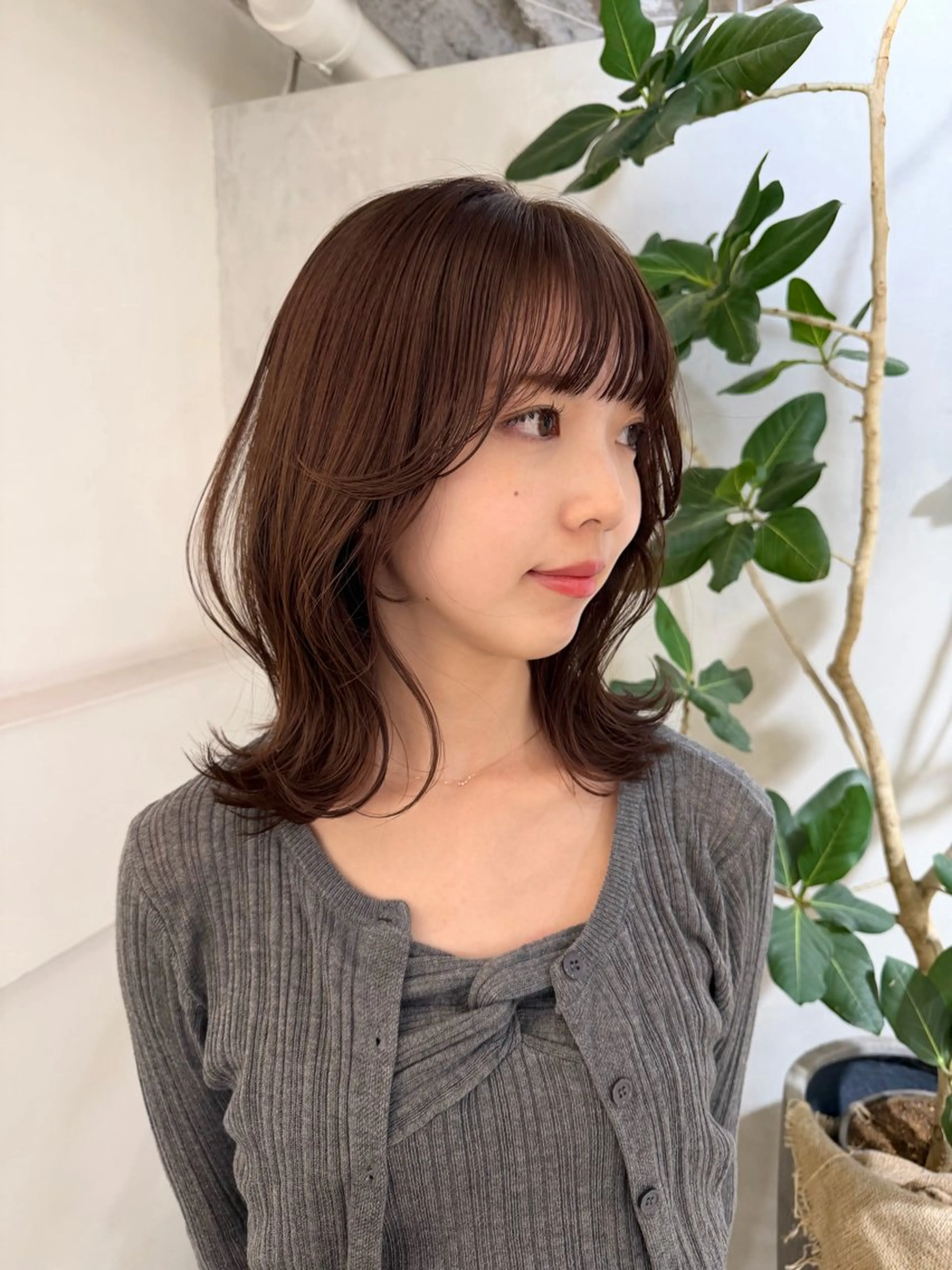 ミディアム カラー SAKI 新宿のヘアスタイル