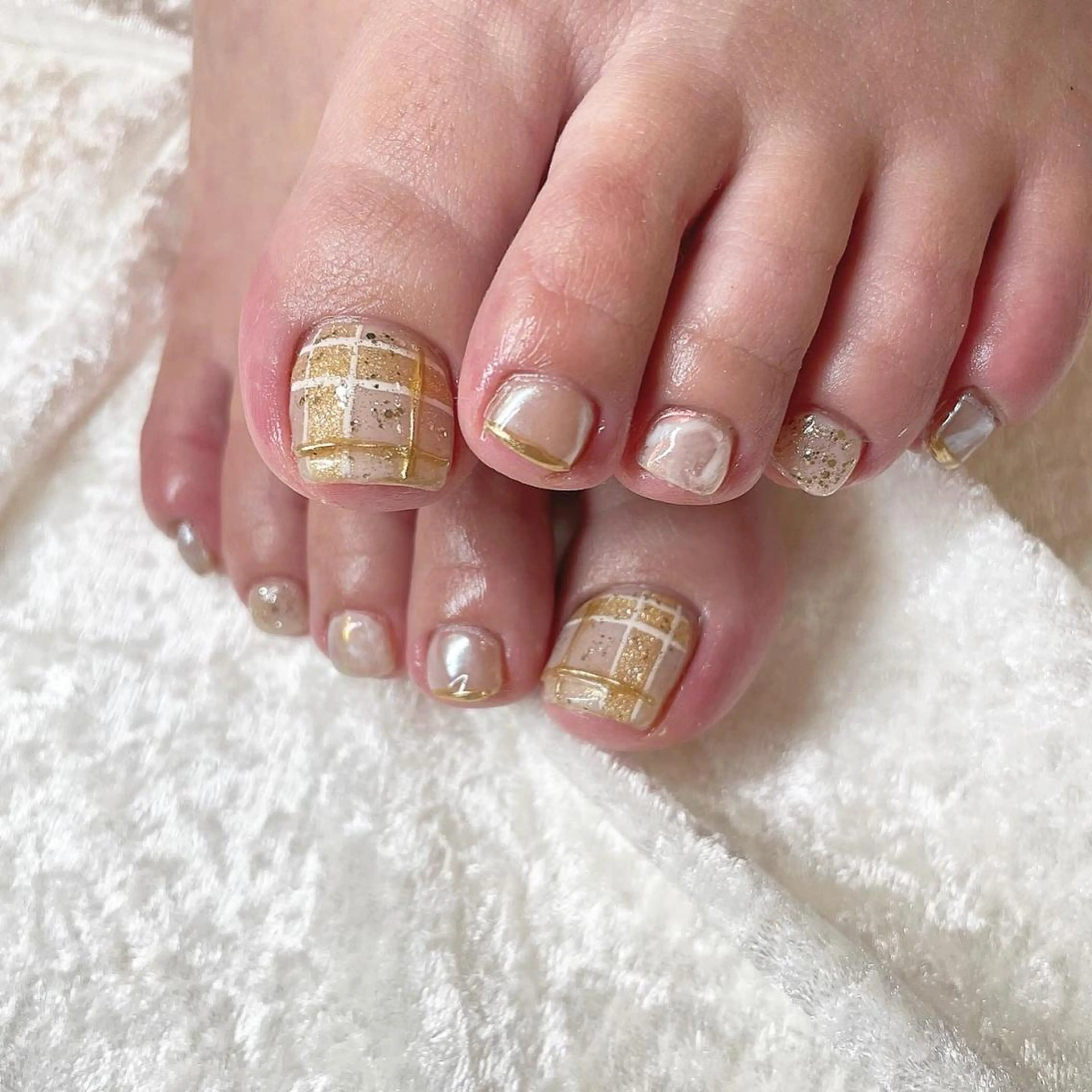 ネイル フットネイル essence所属・pétit maakoのネイルデザイン