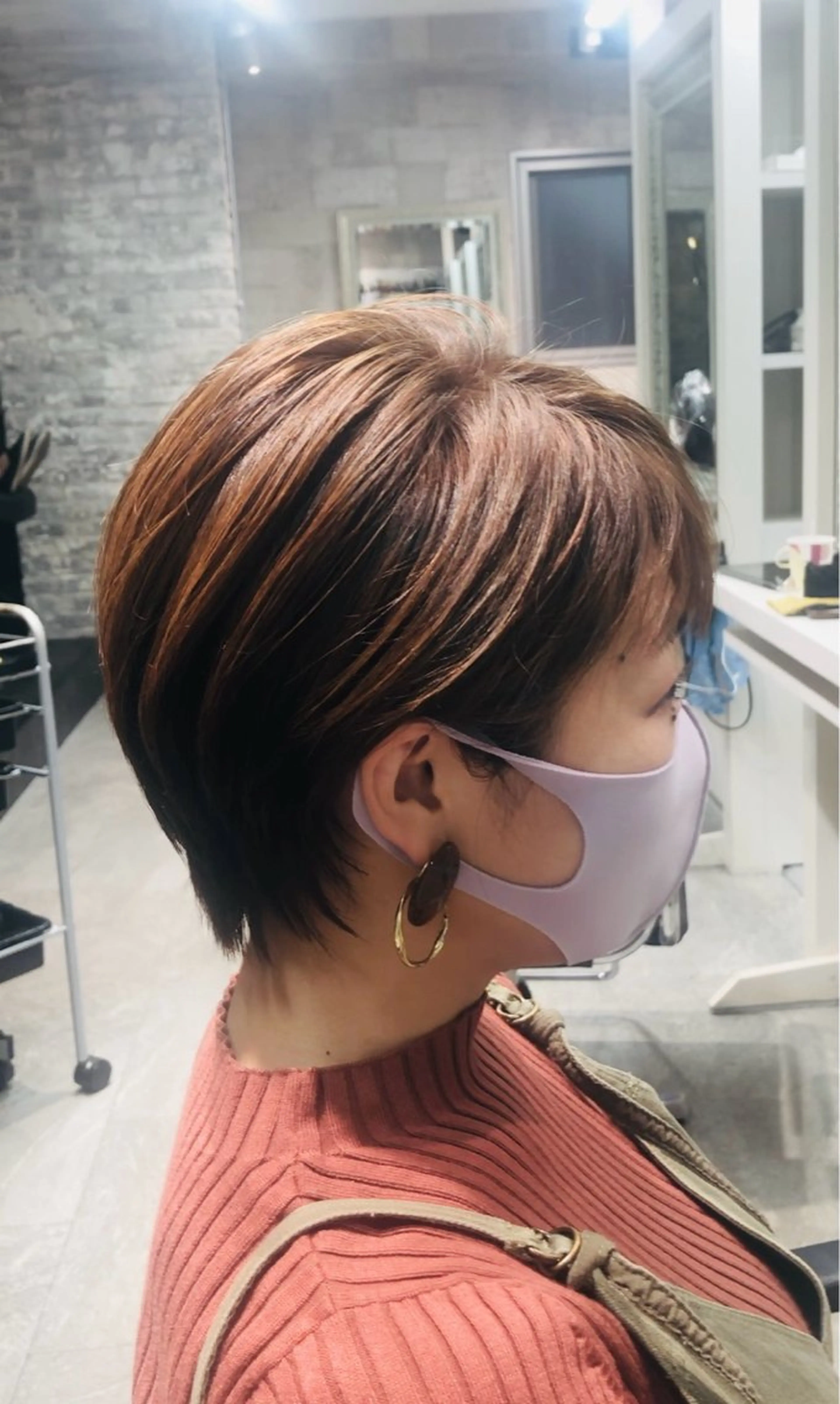 ショート カラー くびれヘア ショートヘア 新徳 りえのヘアスタイル