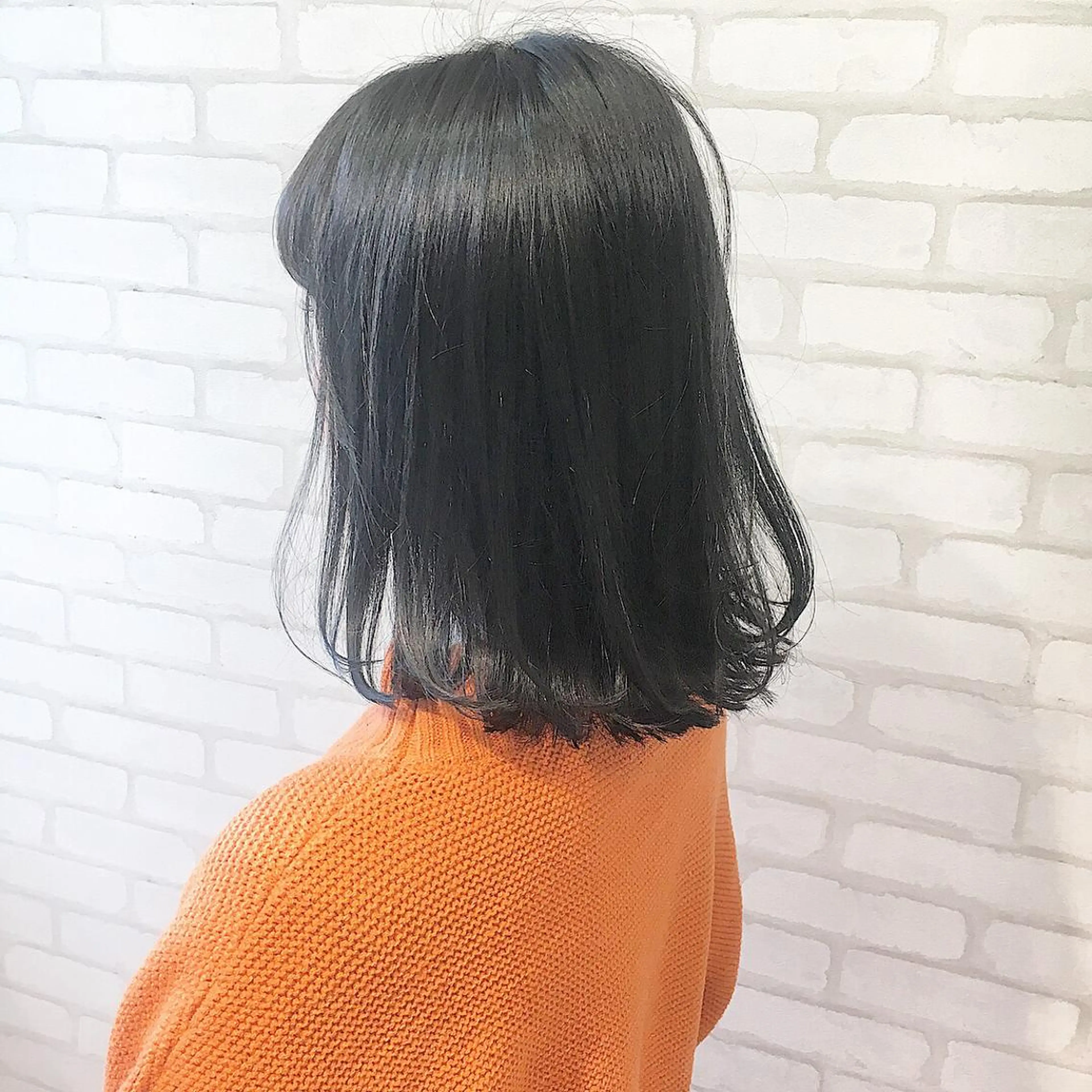 ミディアム カラー ヘアアレンジ ブルーカラー ブルーグレー ✨艶髪✨透明感✨ 山内大樹のヘアスタイル