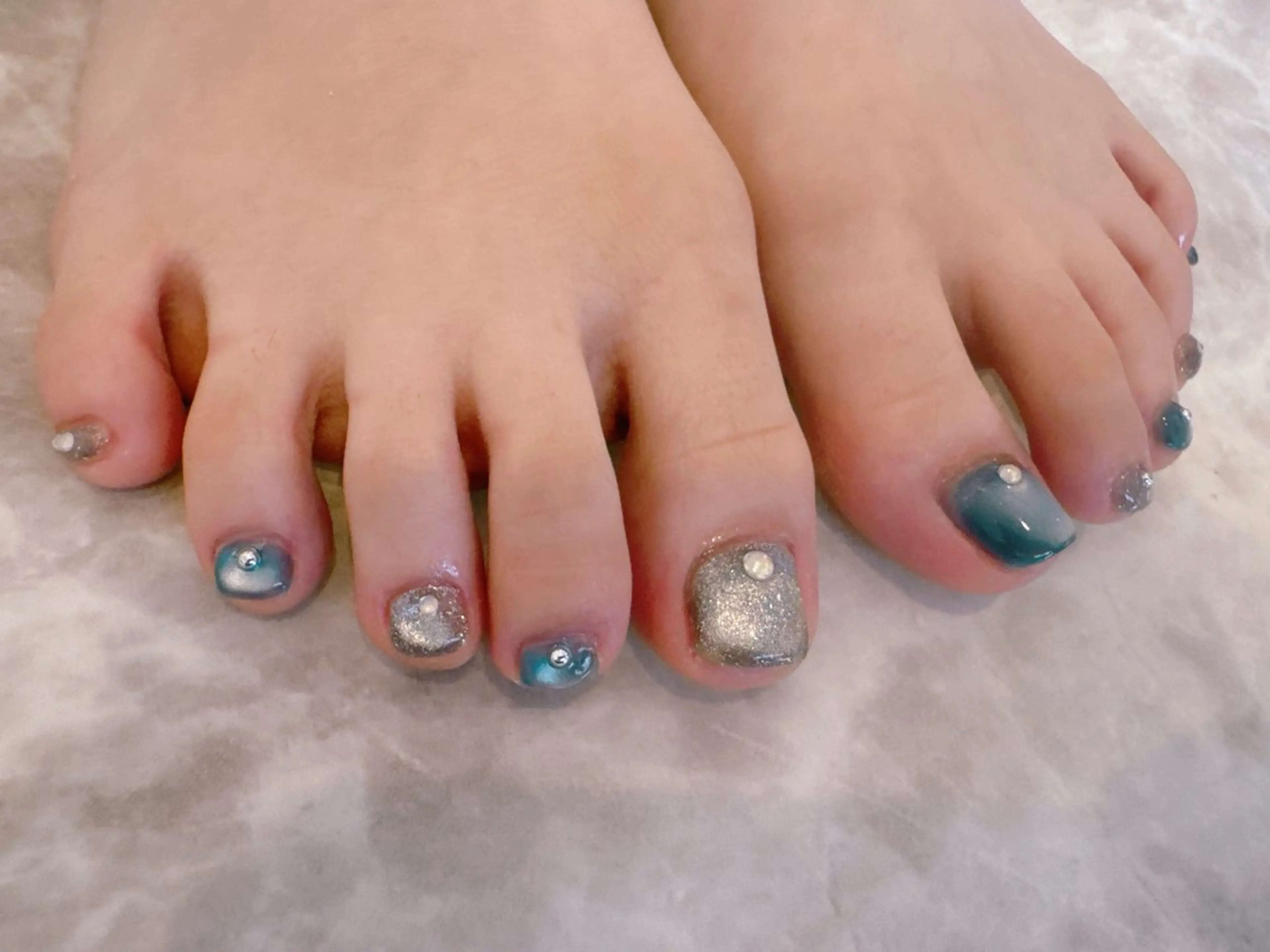 ネイル フットネイル olim nailspaceのネイルデザイン