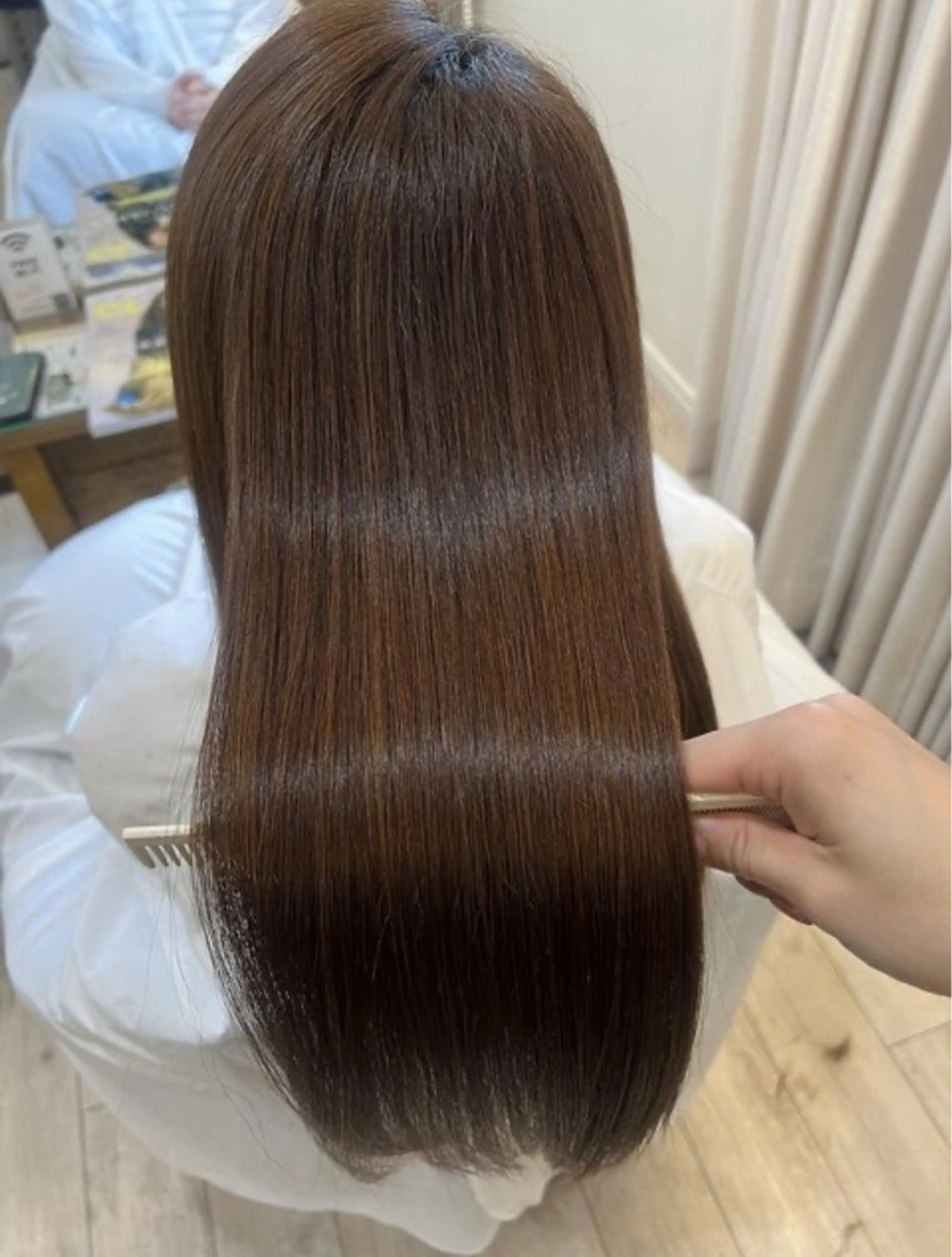 パーマ 尾形 なつきのヘアスタイル