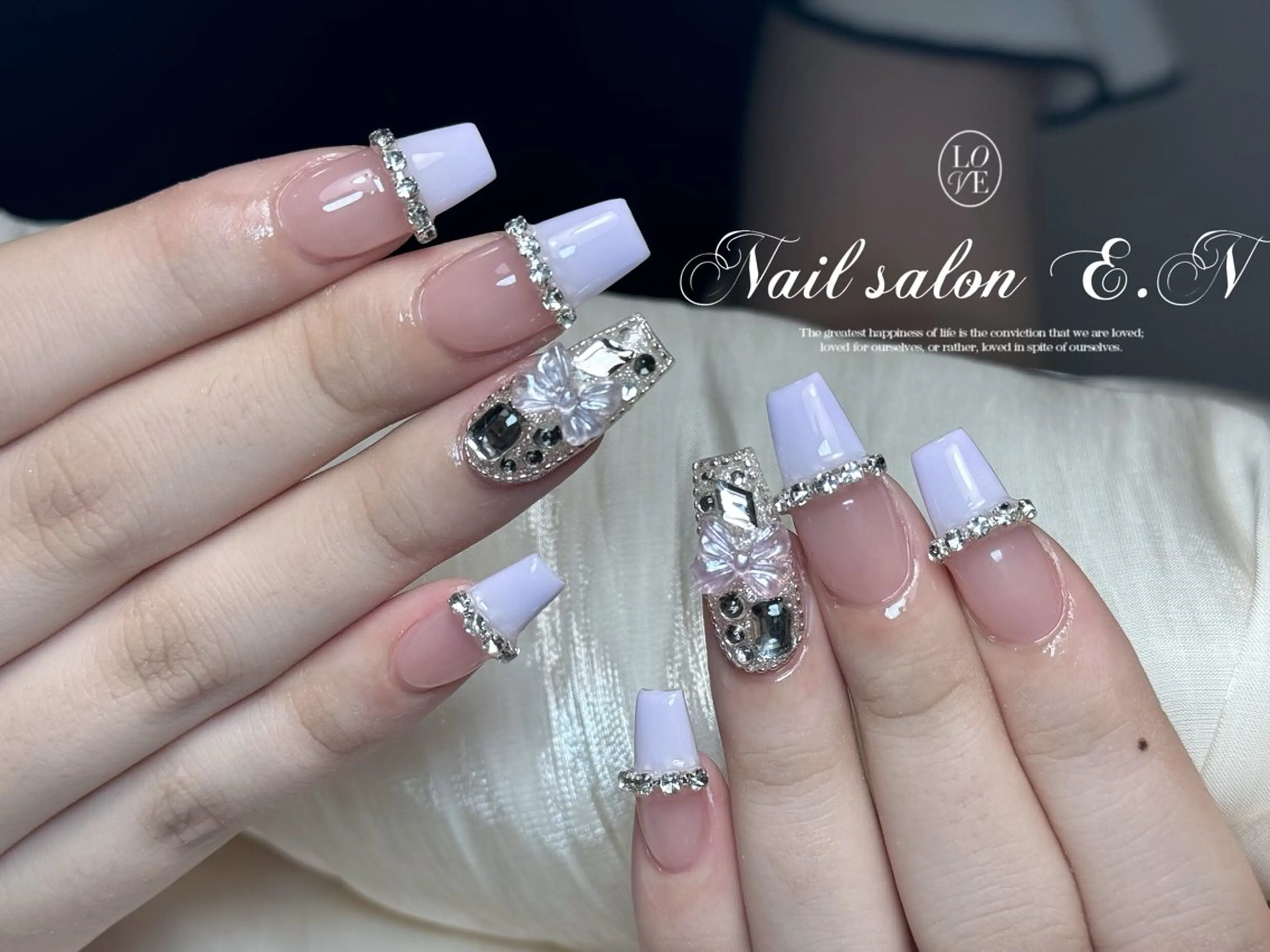 ネイル E.N🦋 長さ出し/持ち込みのネイルデザイン