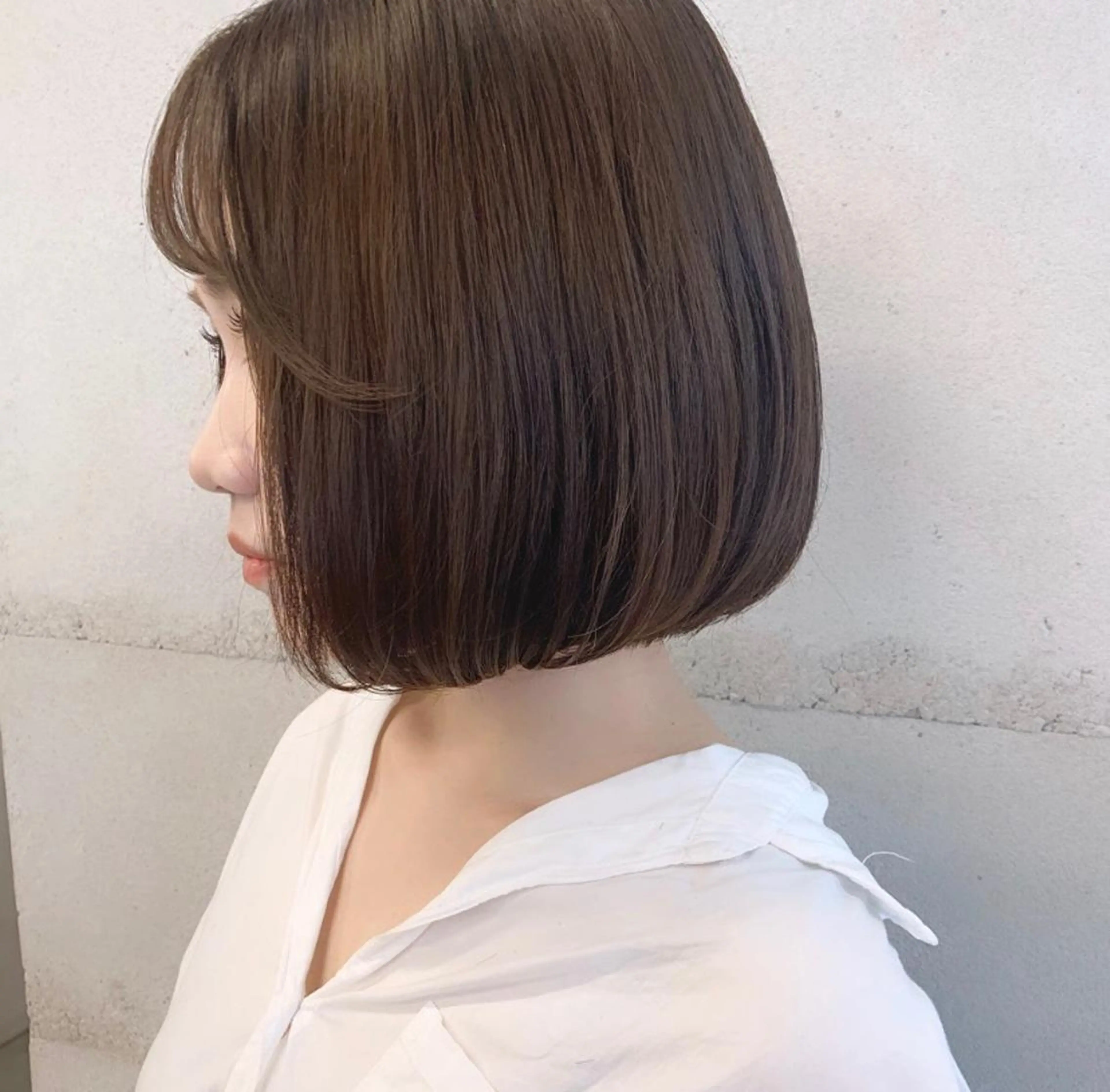 ショート カラー 透明感/オリーブ/ グレージュ/YUKAのヘアスタイル