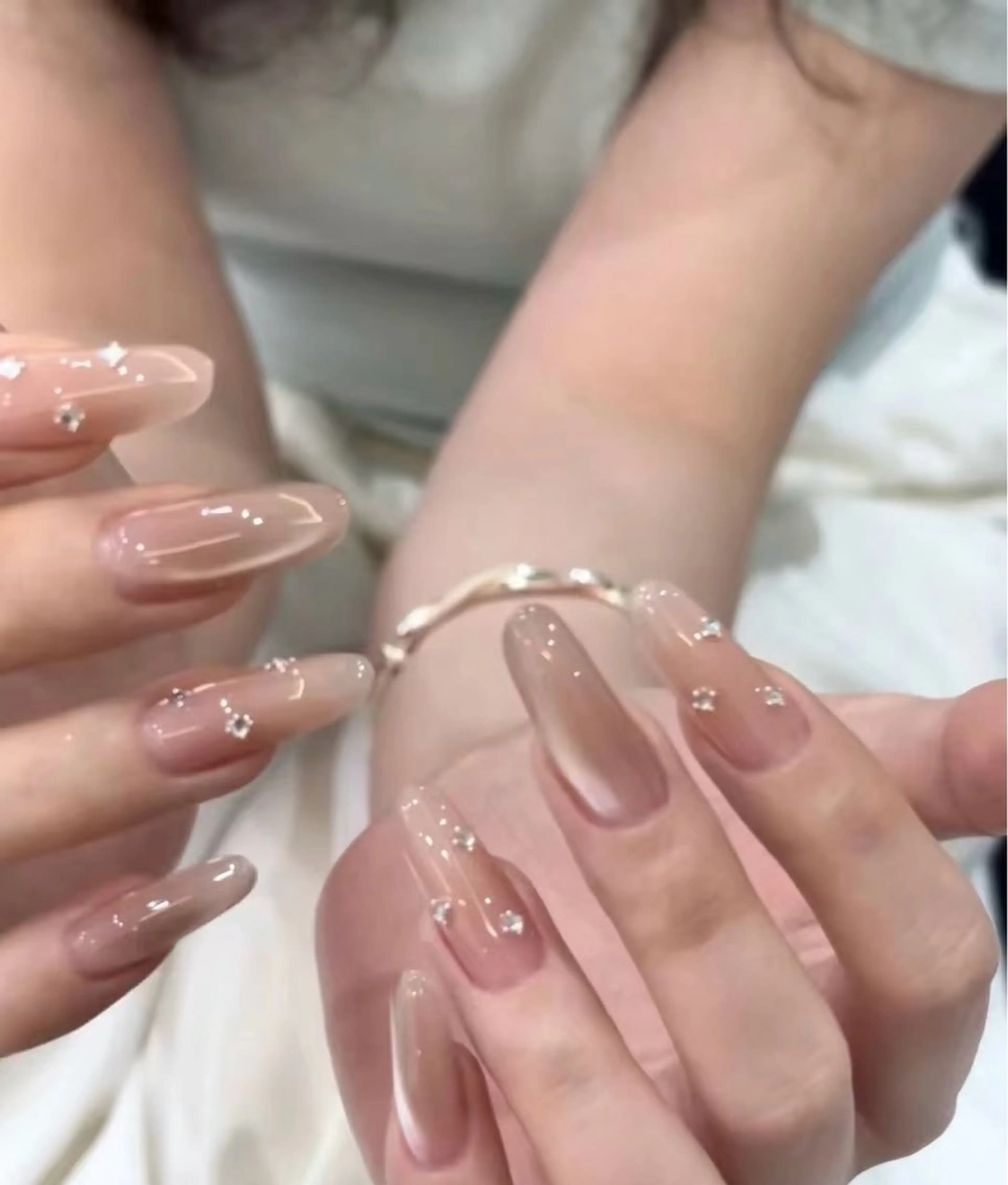 ネイル 高木 維麗絲のネイルデザイン