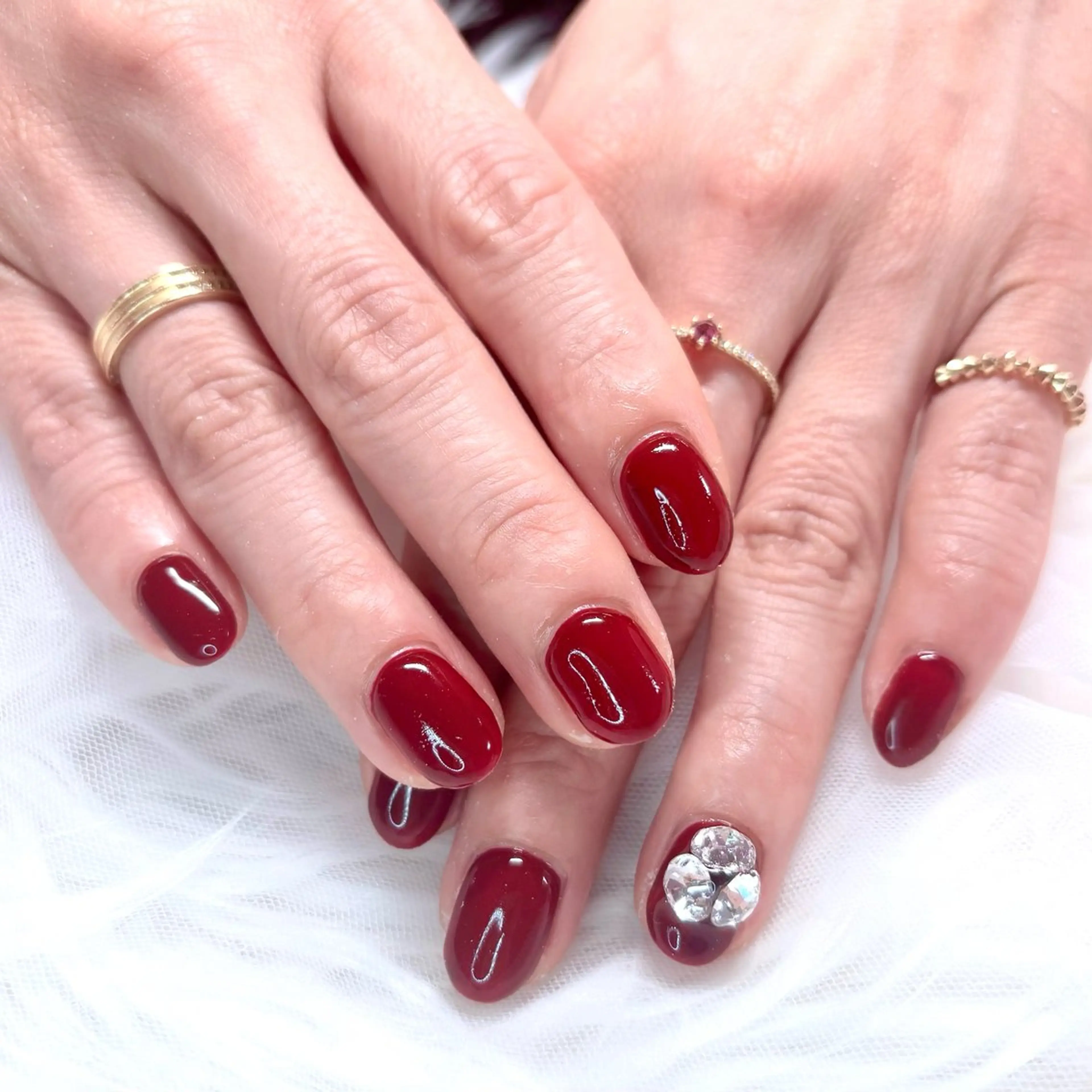 ネイル ワンカラーネイル 赤色 シンプルネイル ハンドネイル Noix nailのネイルデザイン