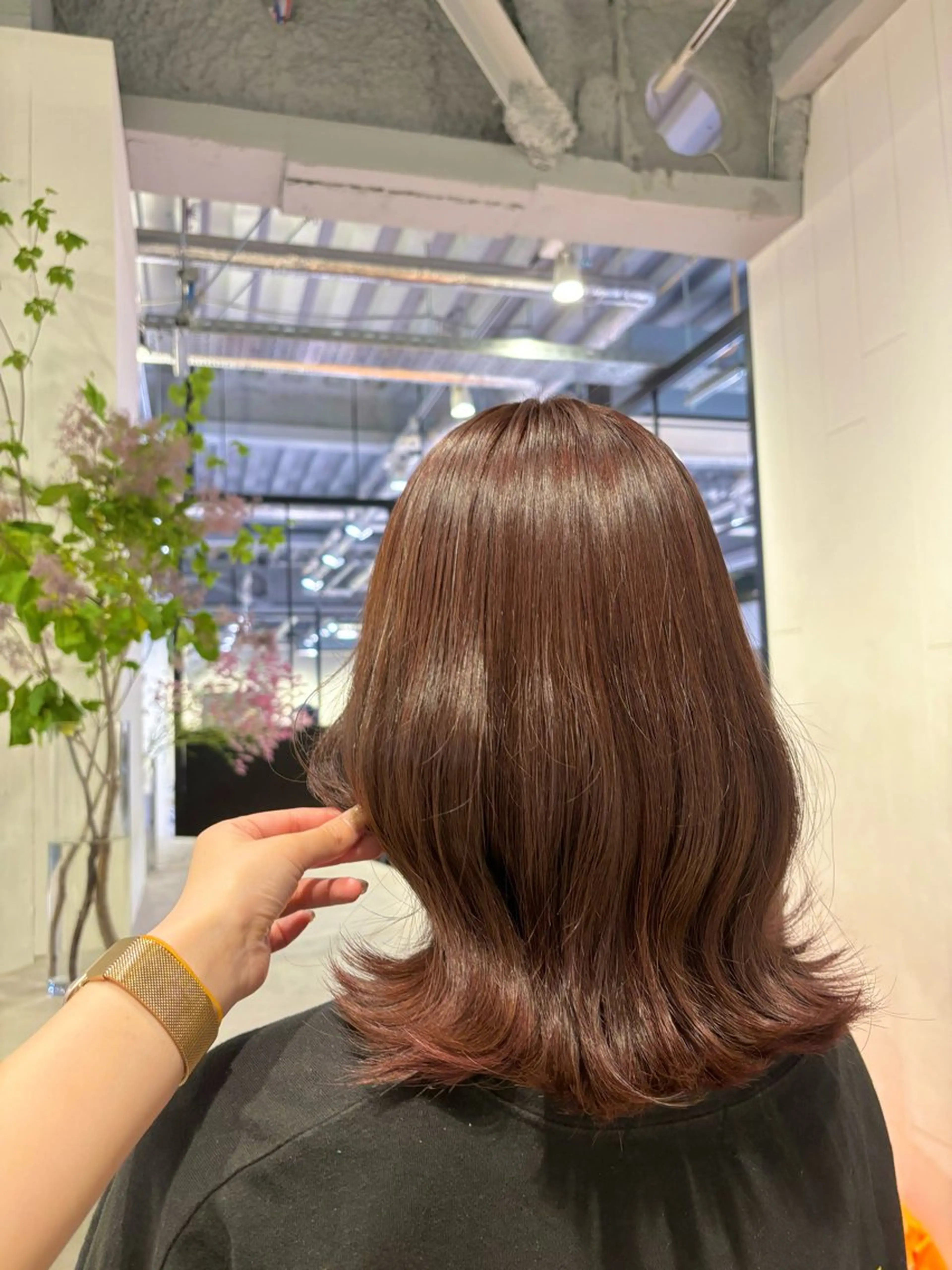 ミディアム カラー 🤍yura🤍池袋 レイヤー似合わせのヘアスタイル