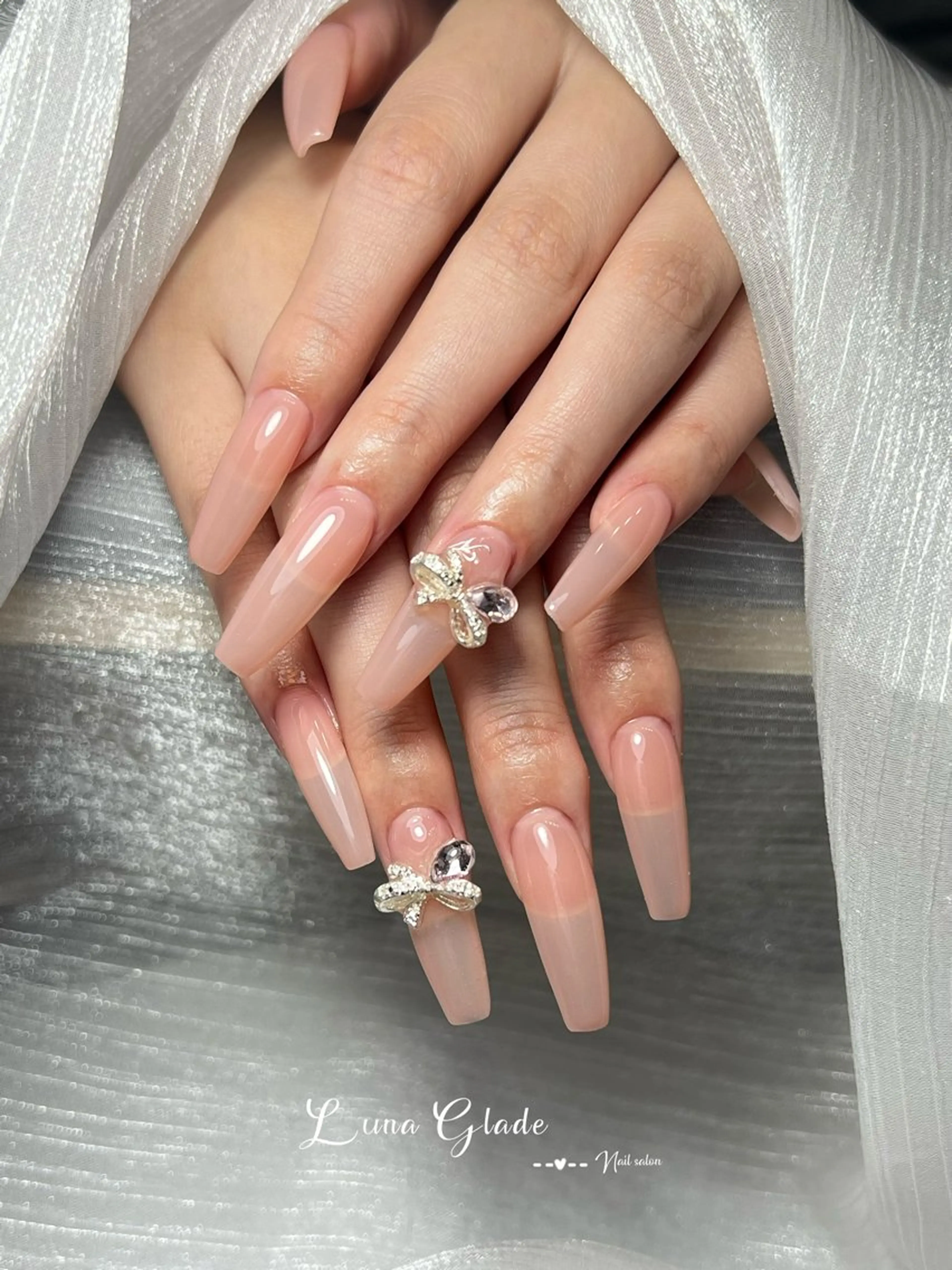 ネイル ハンドネイル Luna Glade Nail Salon所属・Luna Gladeのネイルデザイン