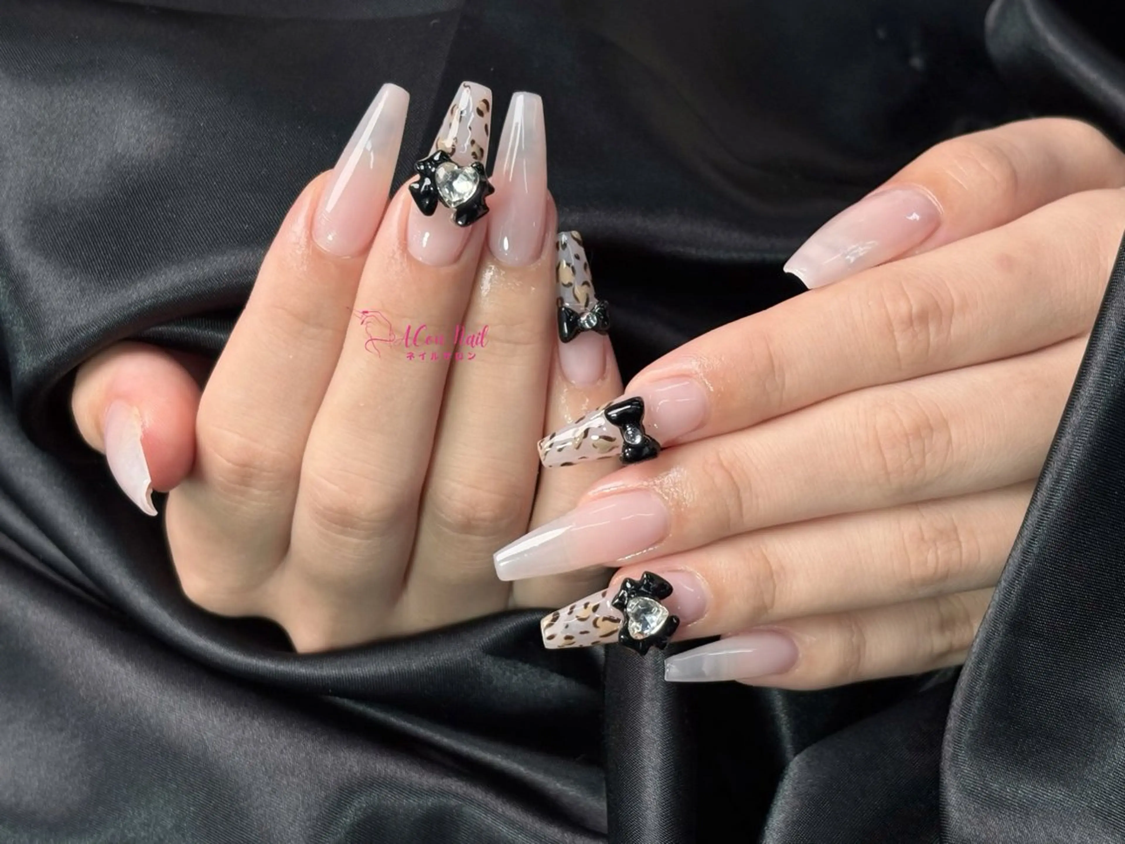 ネイル 桜ネイル 長さ出し フラワーネイル フレンチネイル ジェルネイル ハンドネイル AConNailSalon所属・ACon NailSalonのネイルデザイン