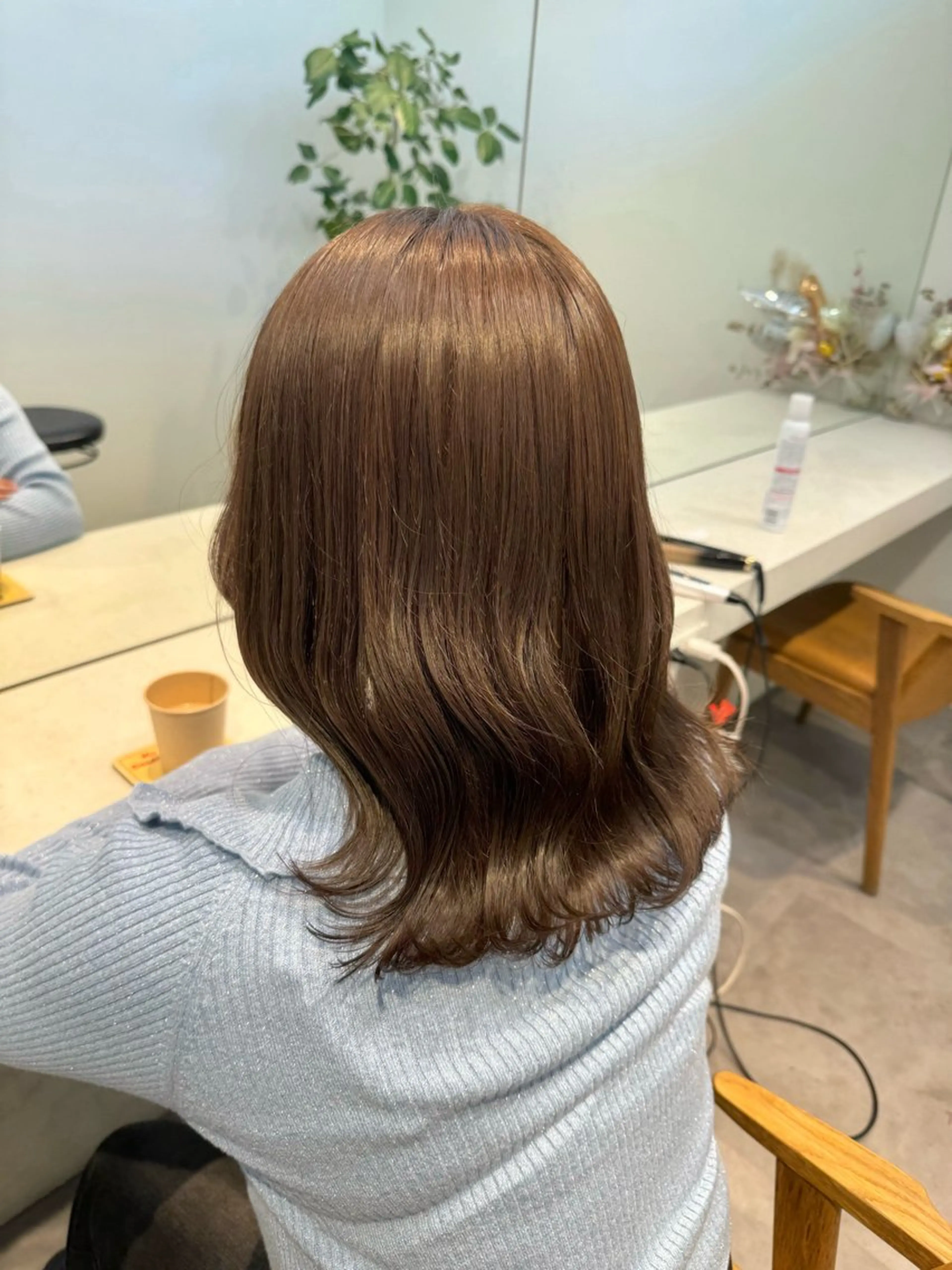 セミロング カラー roka所属・ayaka♡ 柔らかカラーのヘアスタイル