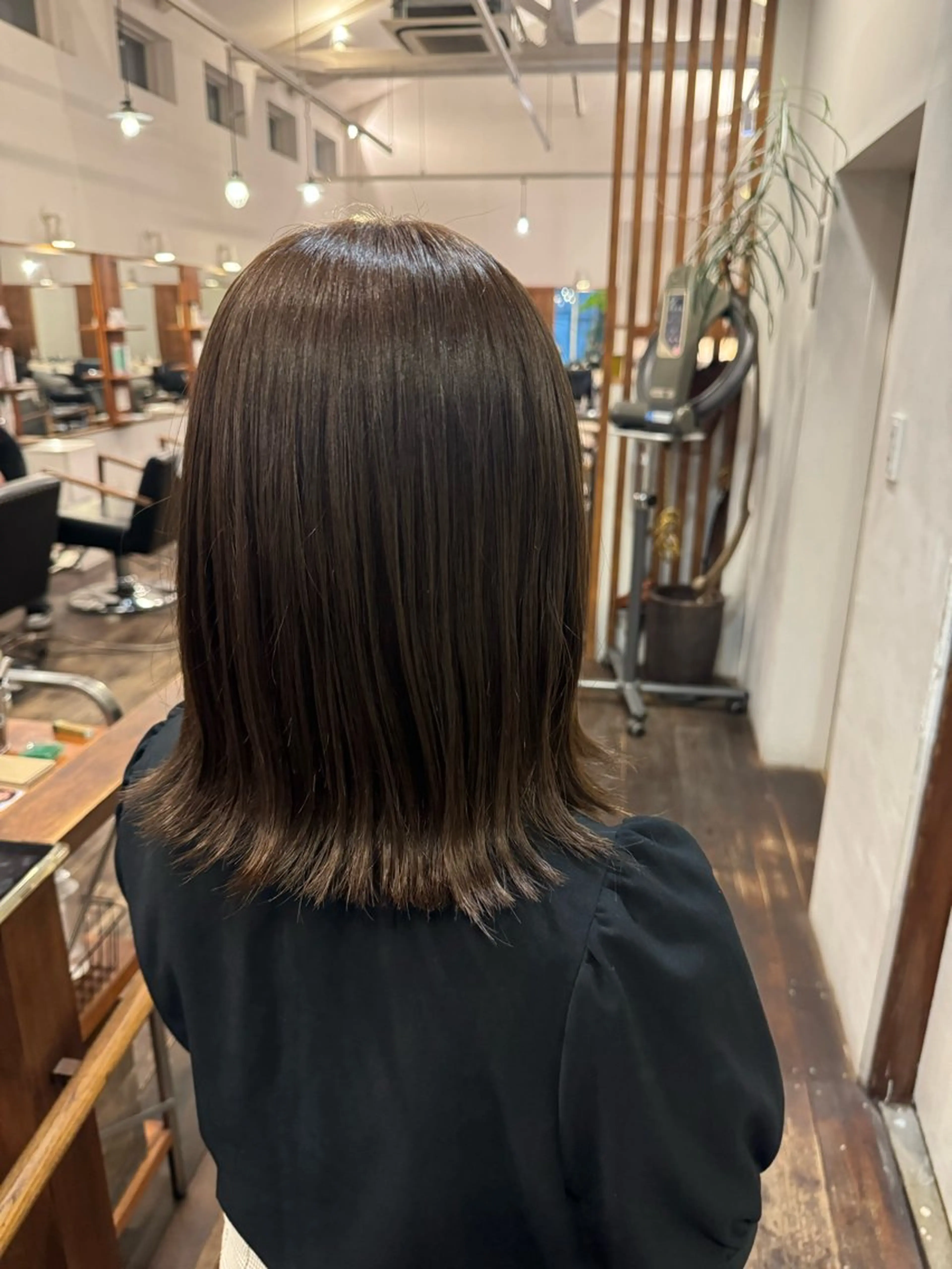 カラー MOK大阪梅田店 Asahiのヘアスタイル