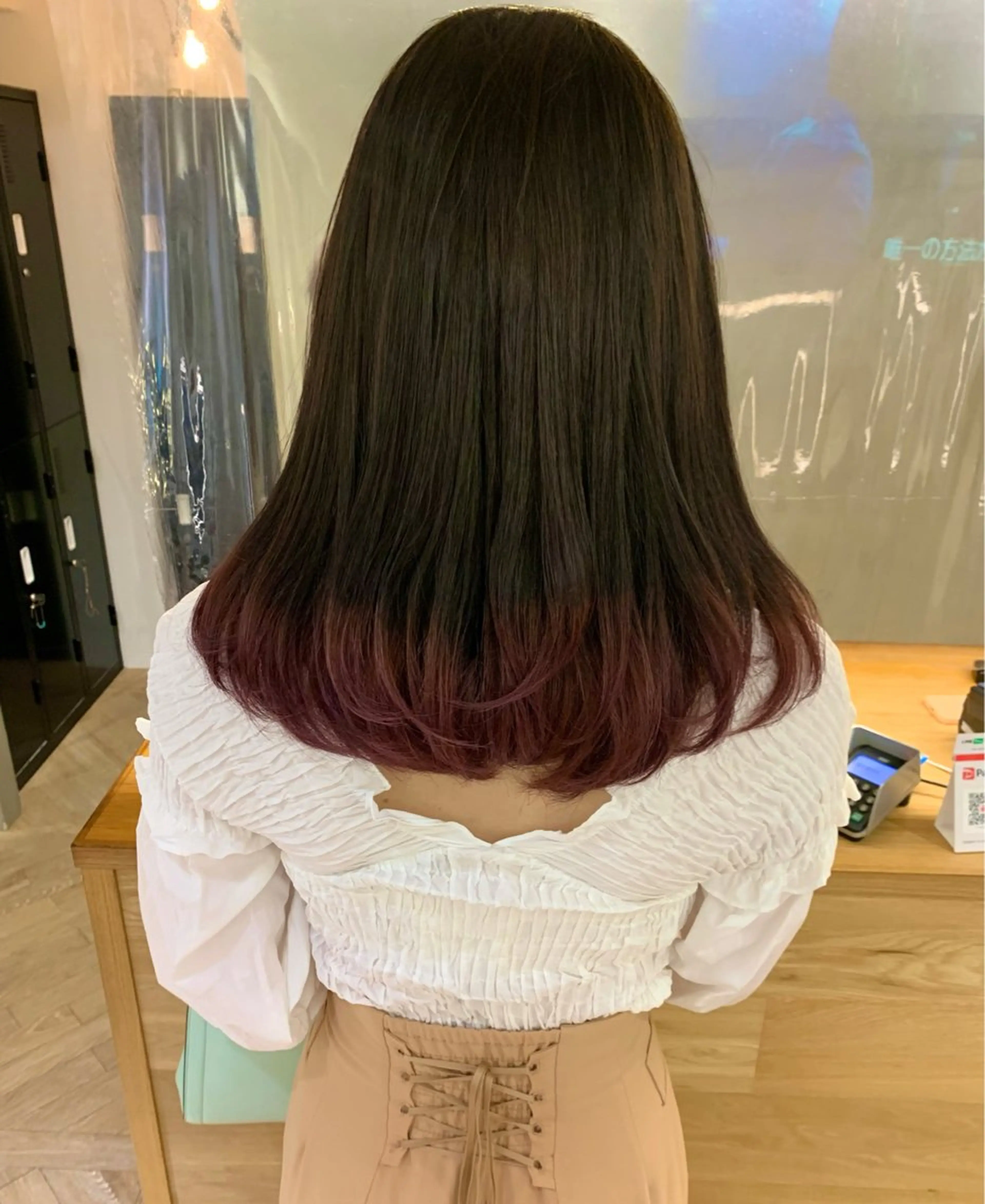 ロング LOREN＋透明感 オリーブhirokoのヘアスタイル