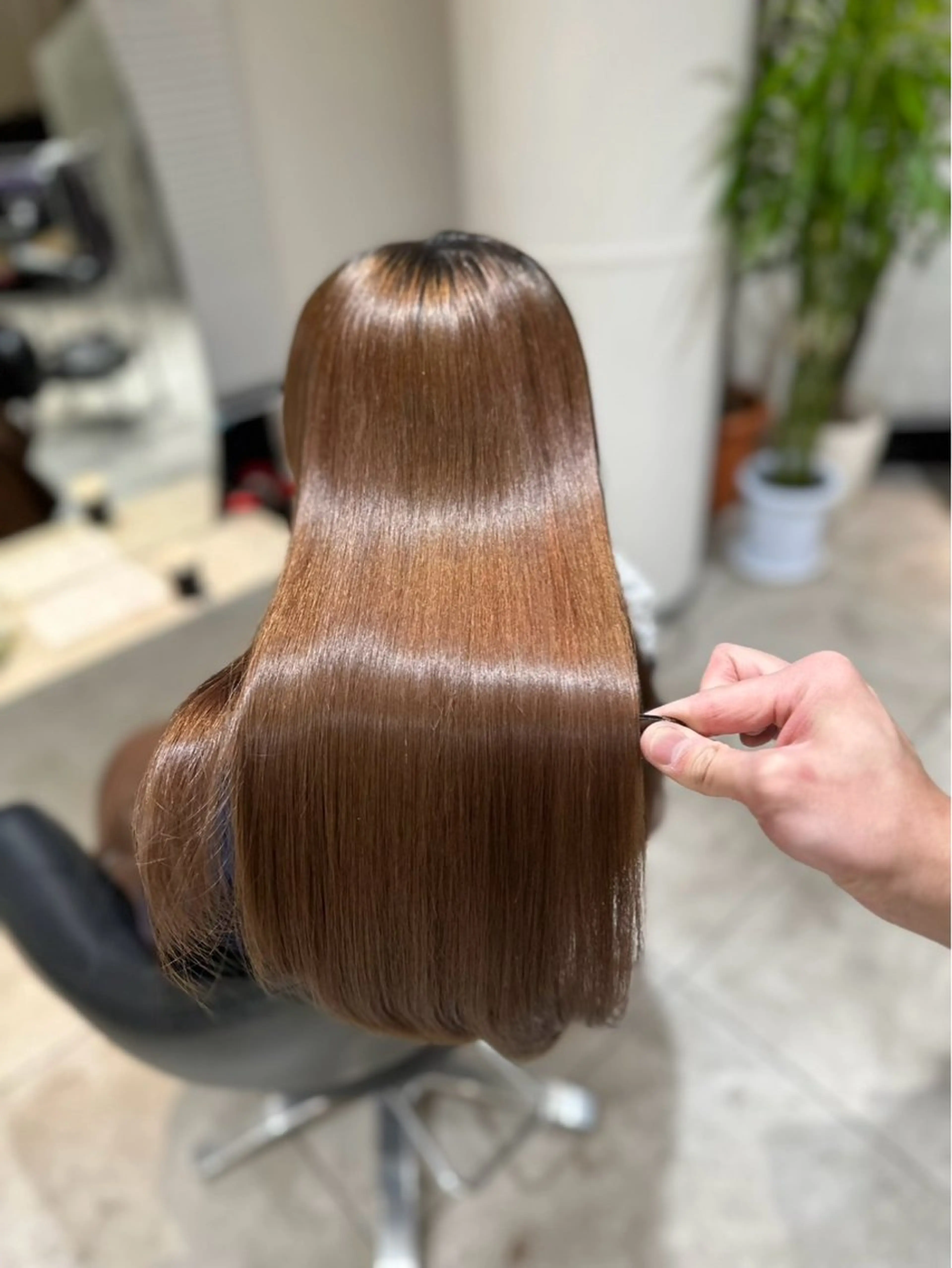 ロング 縮毛矯正 トリートメント 🟠髪質改善縮毛矯正 YUTO🟠のヘアスタイル