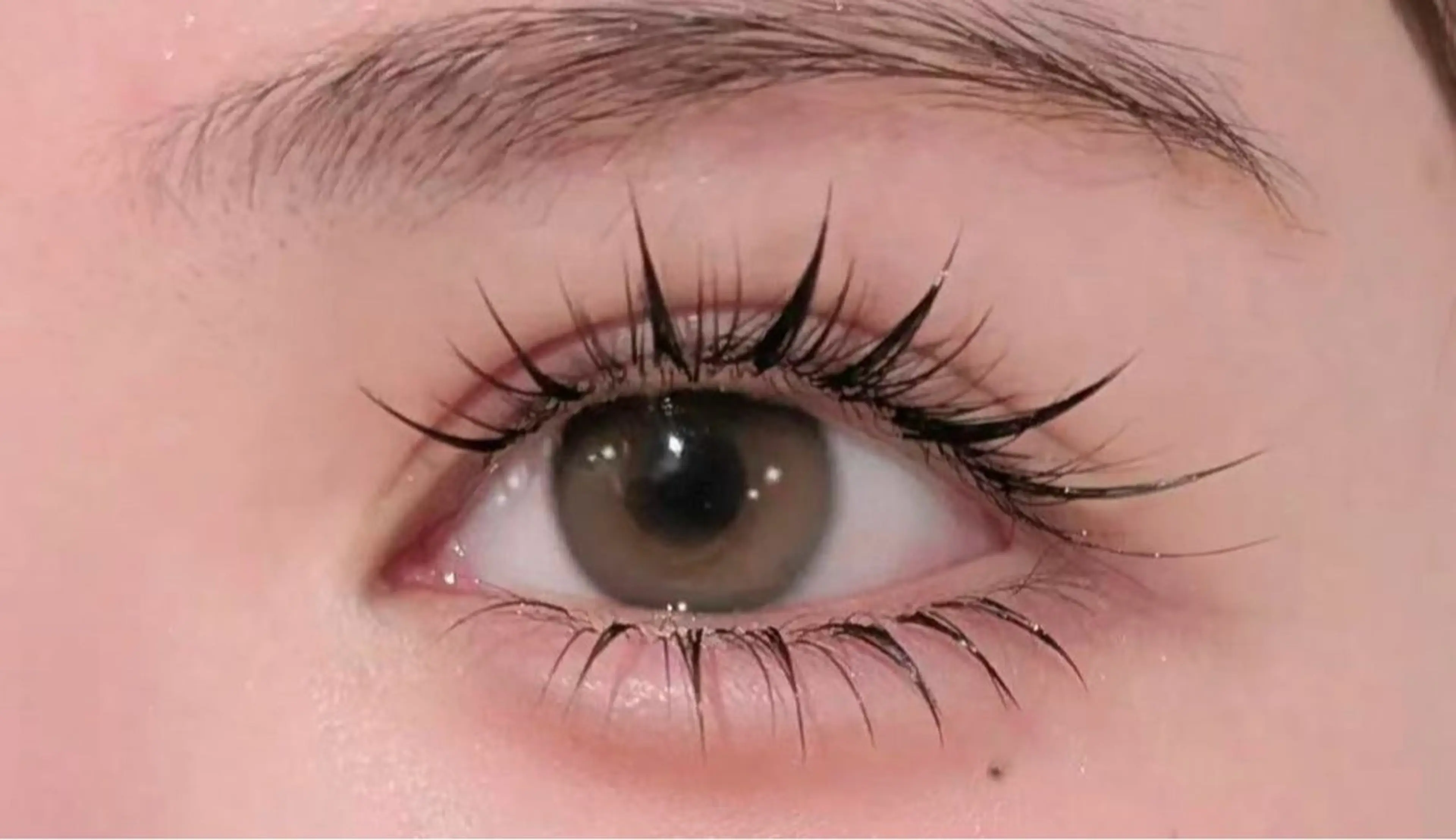 【 LED追加可♪】SNS新しいタレ目 🌈海外の人気デザイン・上と下セット￥9500🉐アイパック付&コーティング付の写真