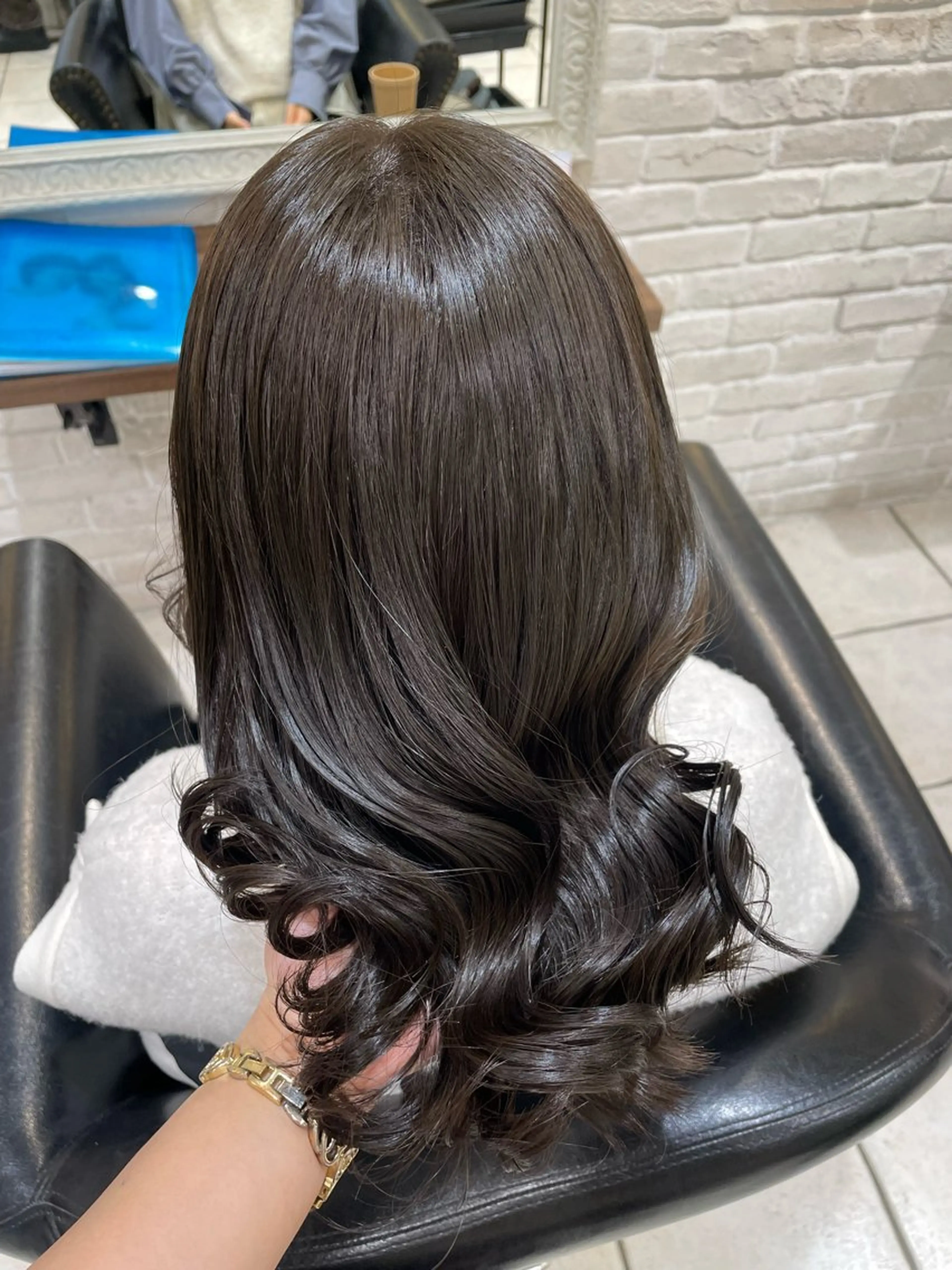 カラー ブラウンカラー 透明感カラー オリーブブラウン オリーブカラー オレンジ ヘアカラー トリートメント 🌼 misaki 🌼のヘアスタイル