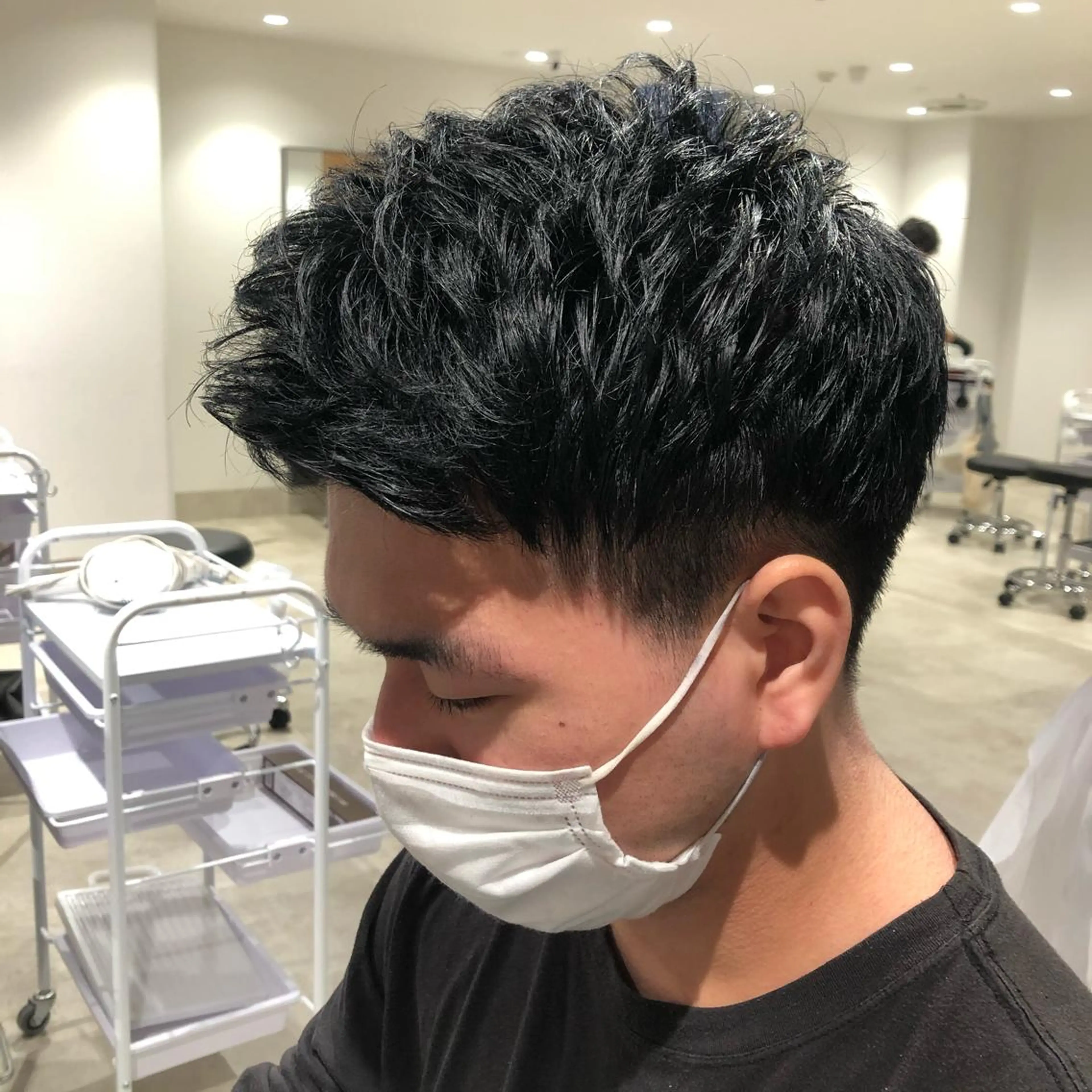 ショート カラー パーマ ヘアアレンジ メンズ パーソナルカラー合わ せたカラー🤍なつみのヘアスタイル