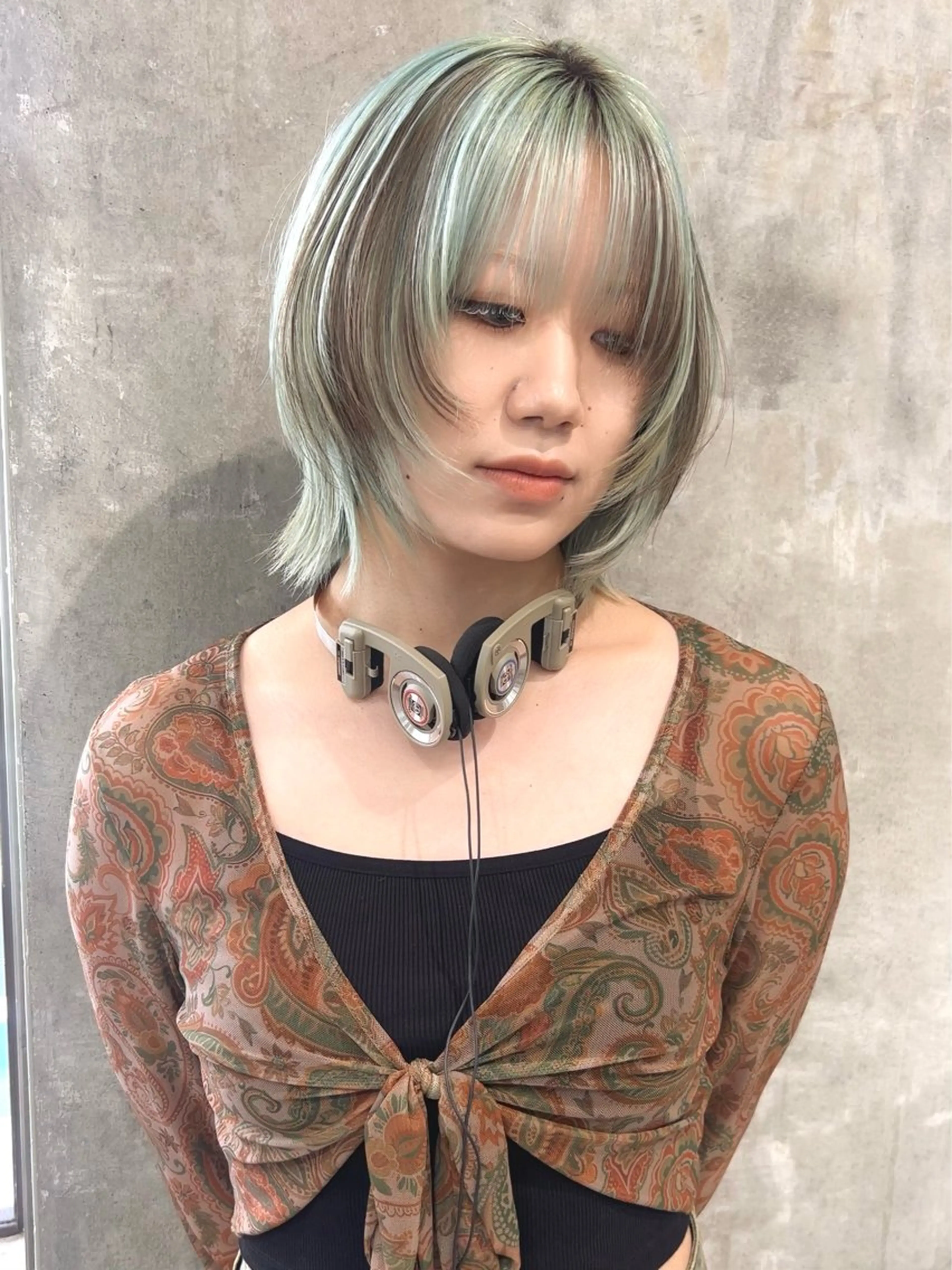 ミディアム カラー ブリーチ ダブルカラー イルミナカラー ブリーチなしカラー ボブ カット ヘアカラー トリートメント LUCK 本厚木店のヘアスタイル