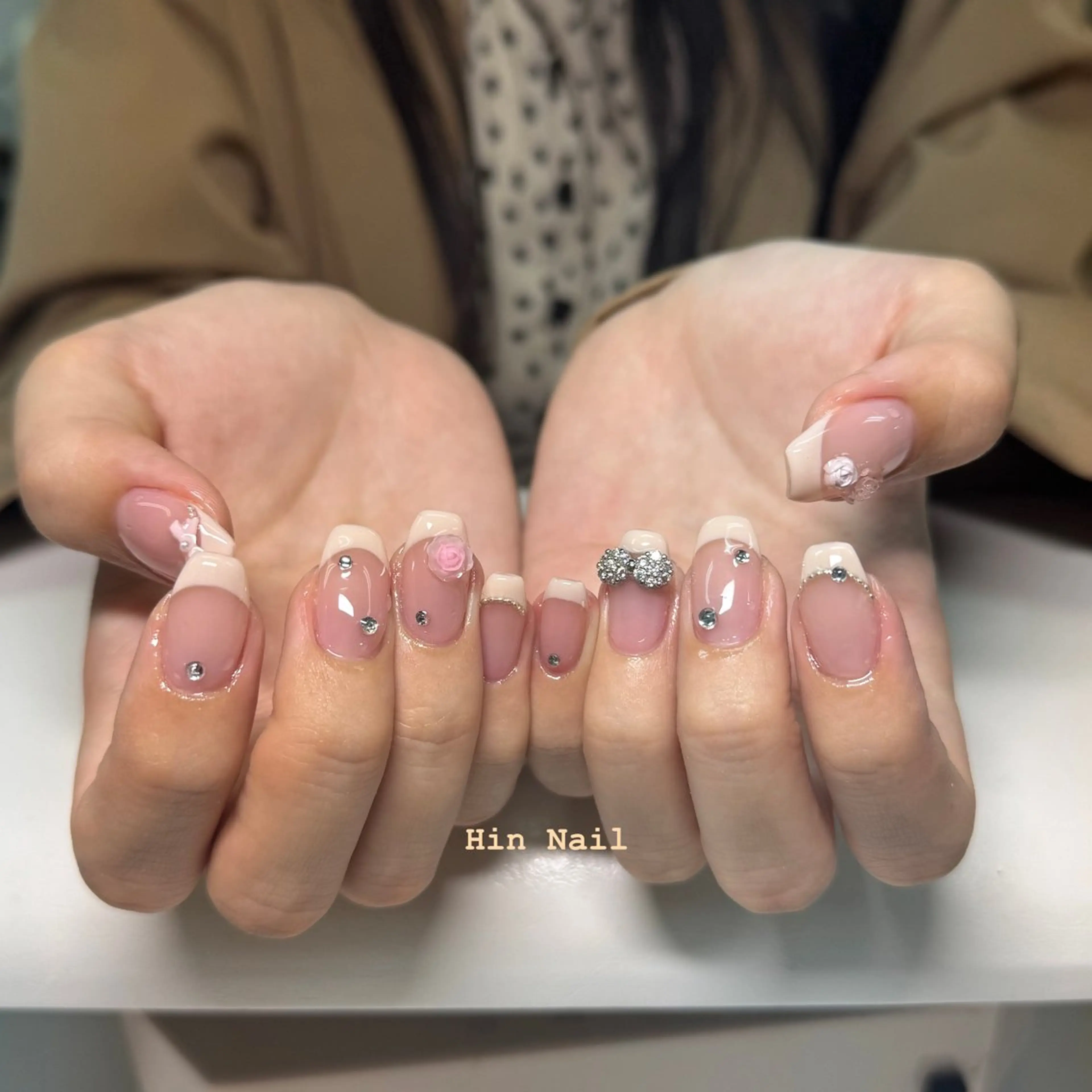 ネイル ハンドネイル HIN NAILのネイルデザイン