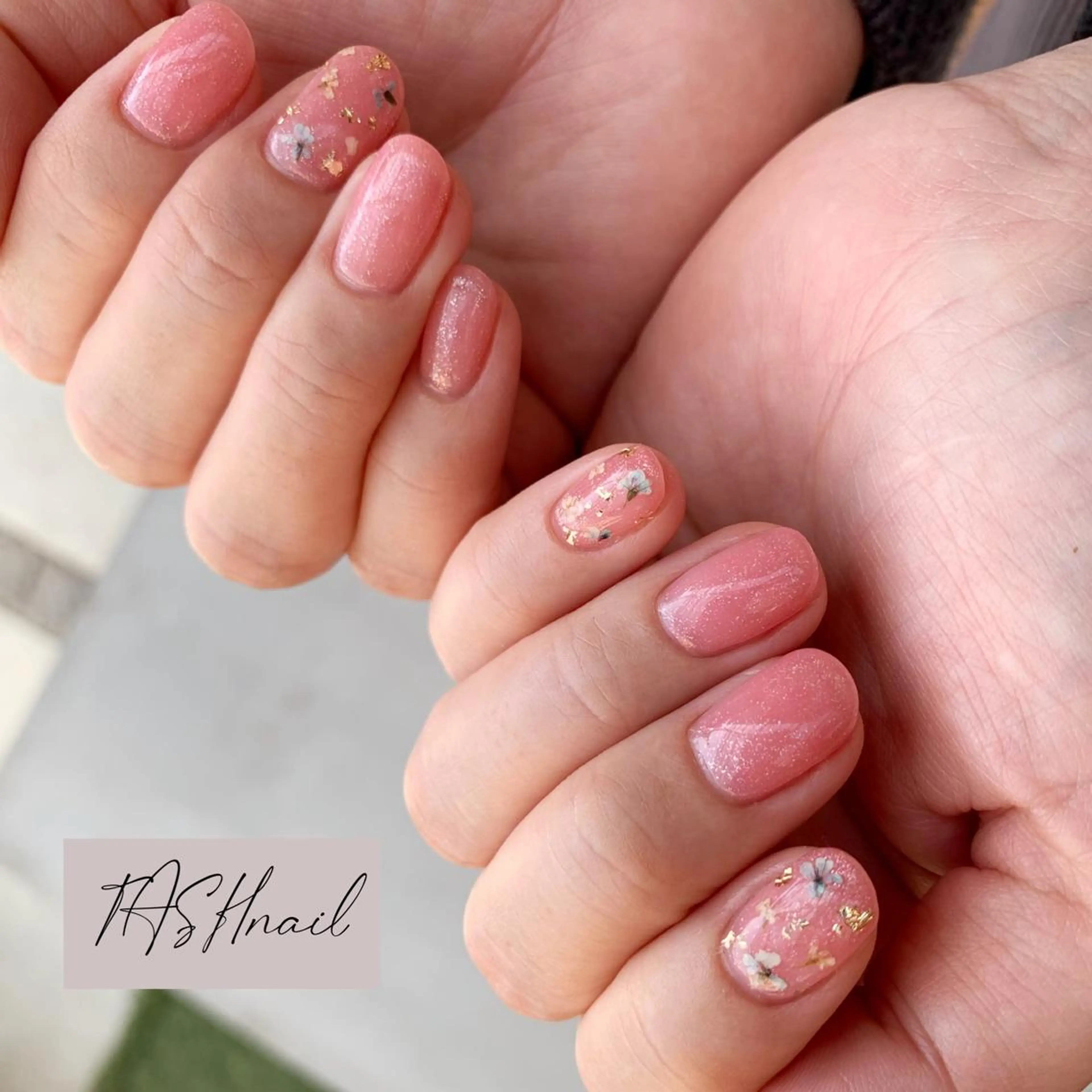 ネイル TASH nailのネイルデザイン