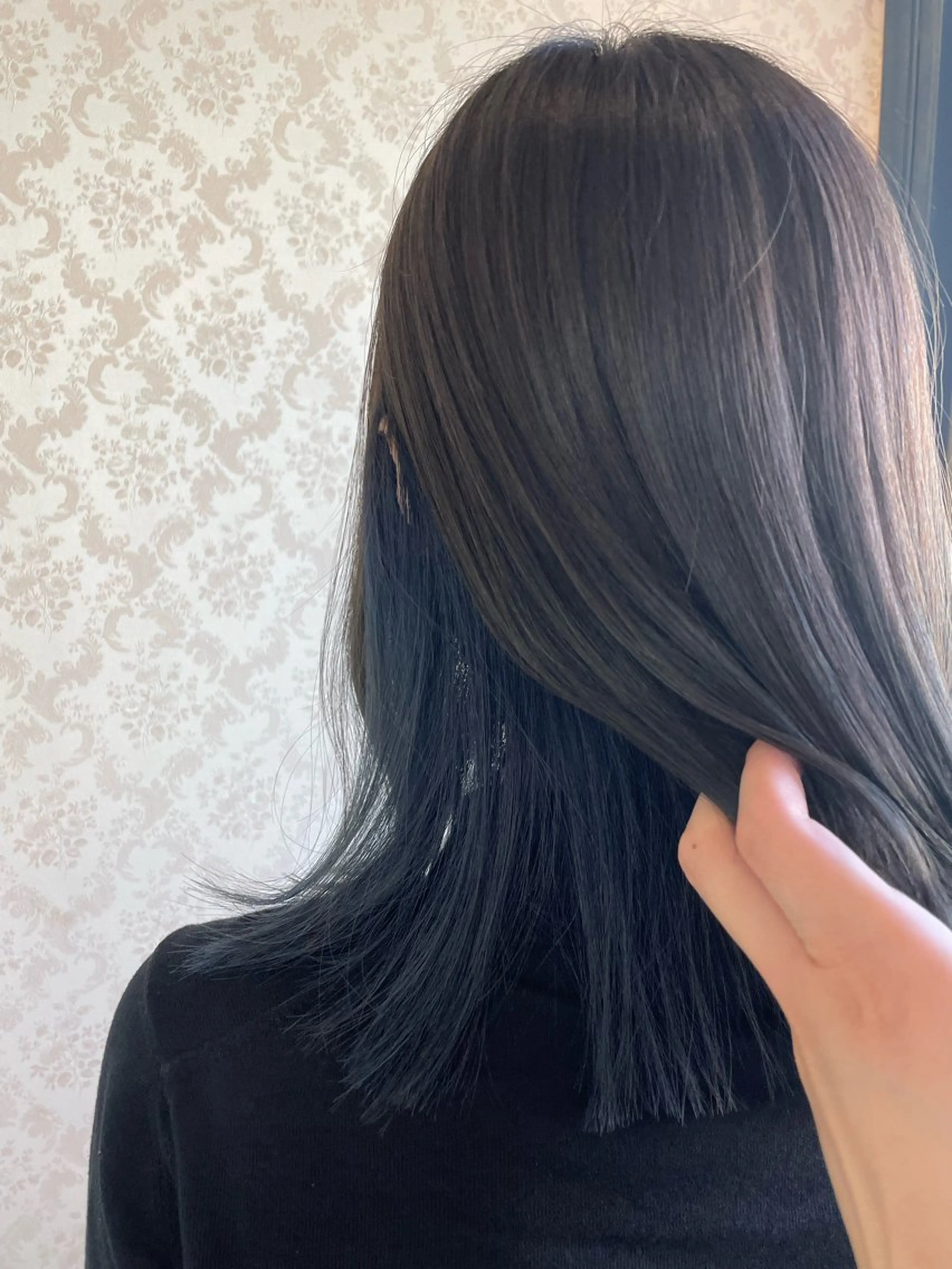 カラー ヒヨシ ルナのヘアスタイル