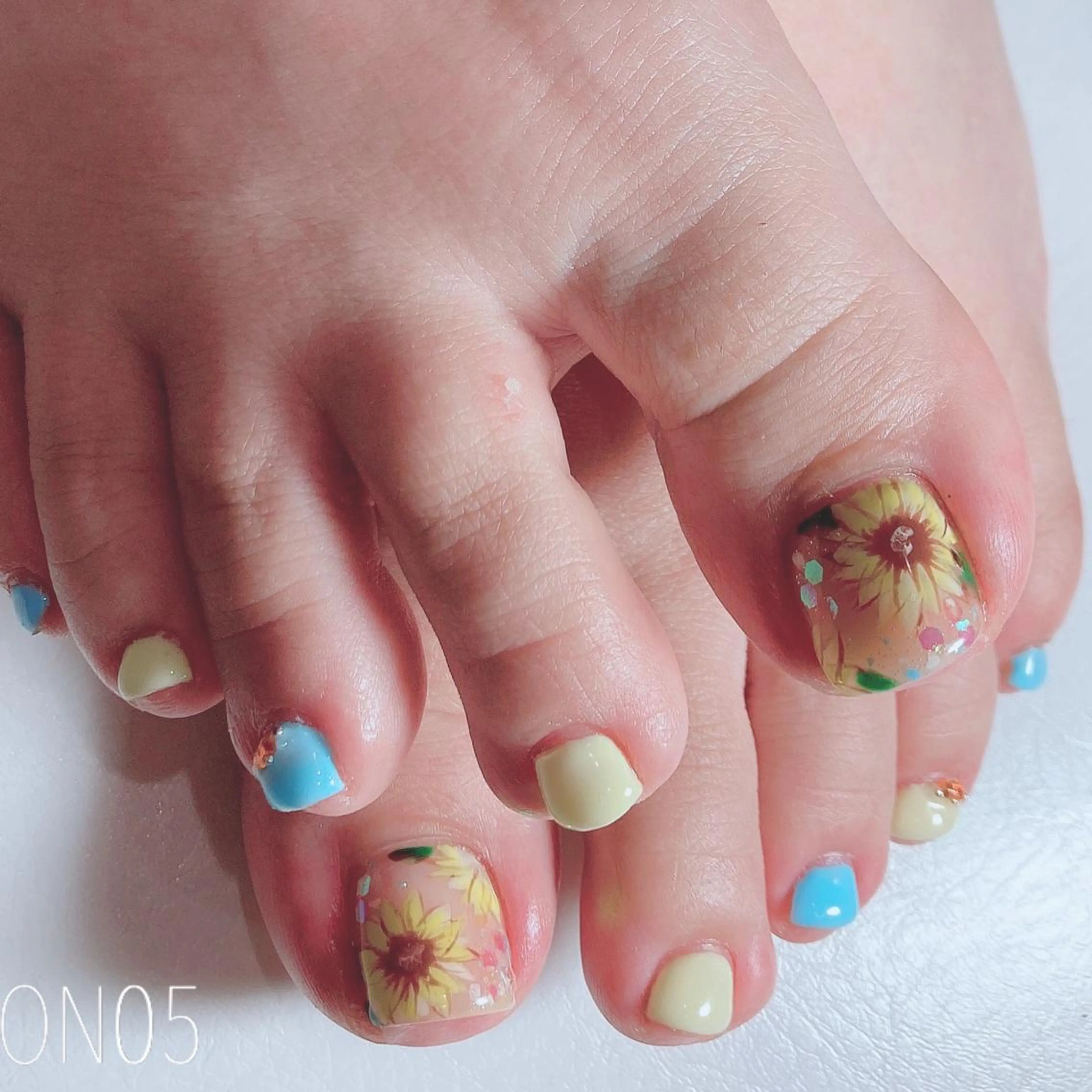 ネイル 園 寛子 （ネイリスト）のネイルデザイン