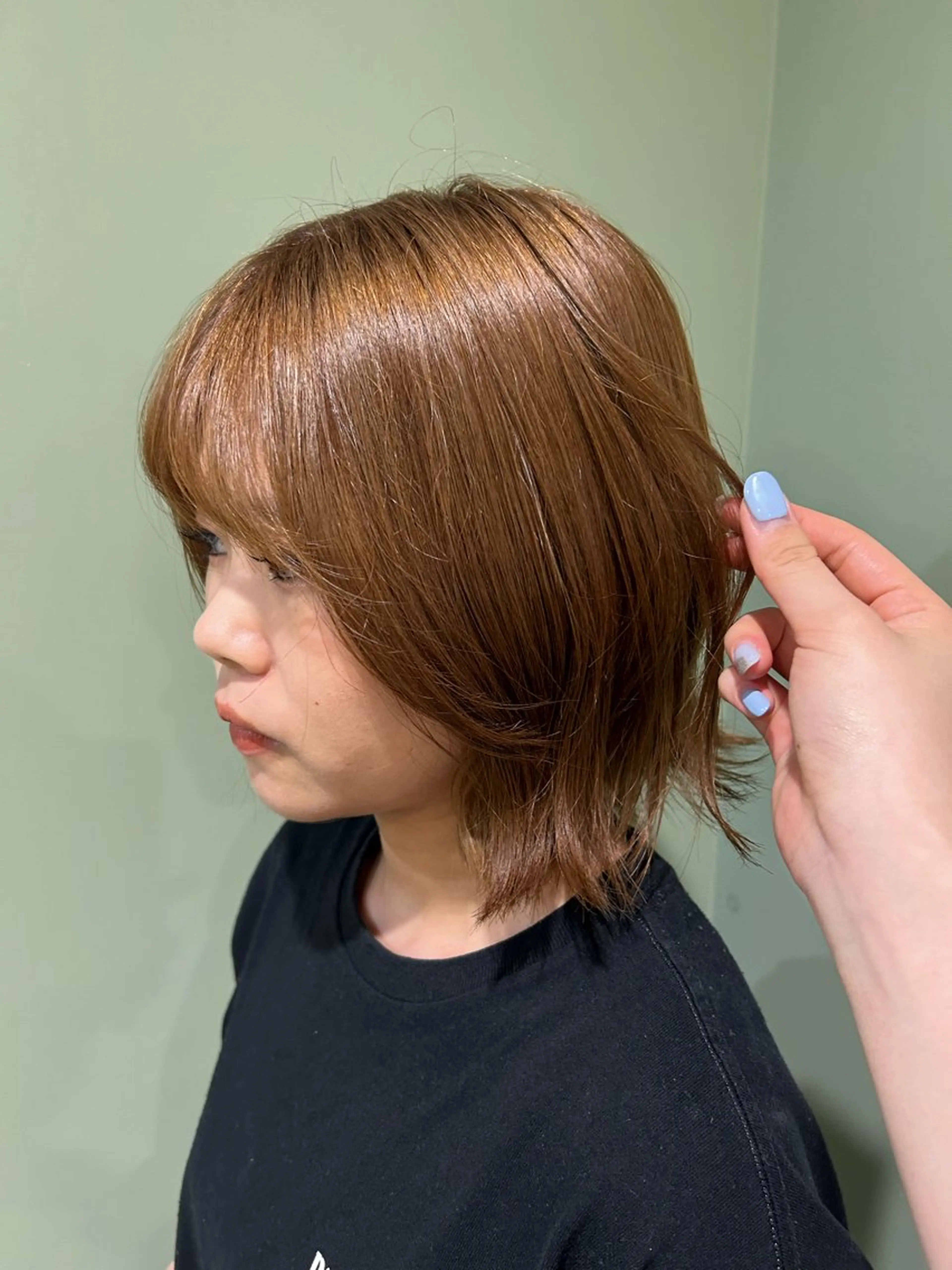 カラー 一條 乃亜のヘアスタイル