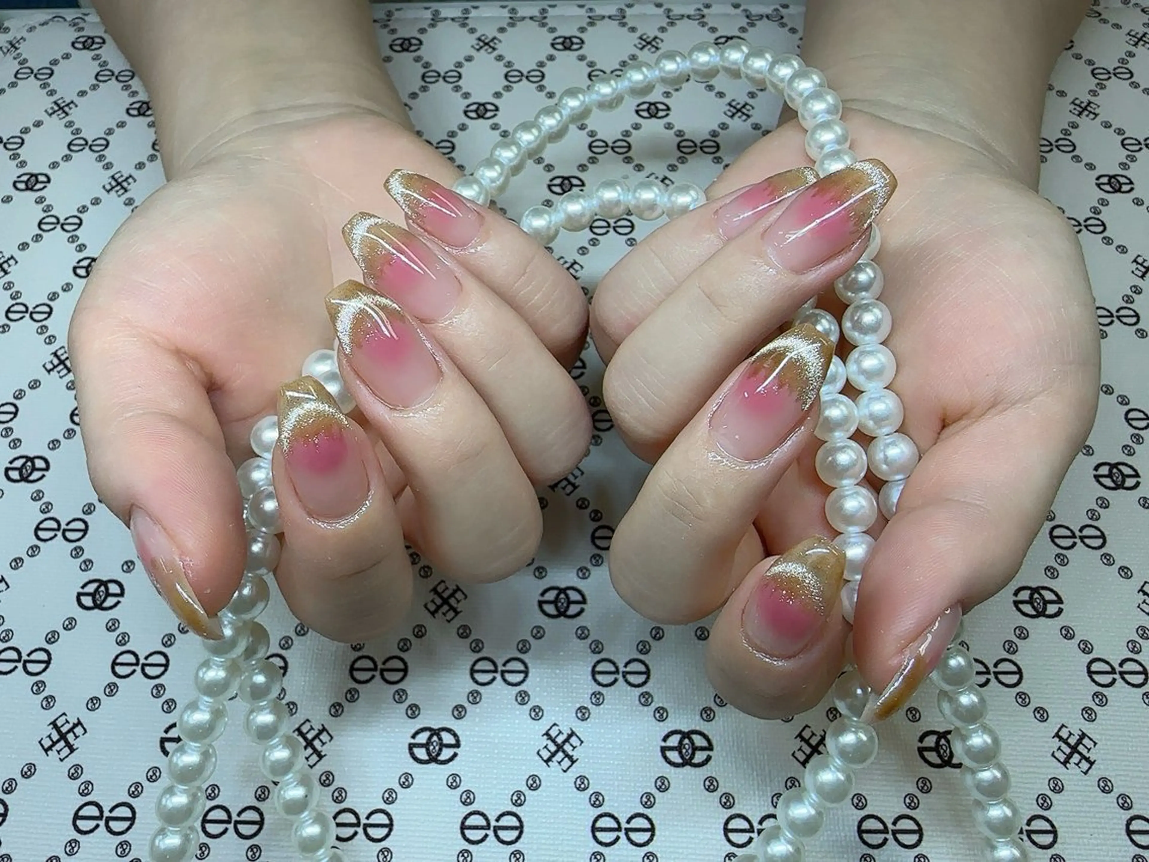 ネイル ハンドネイル VIVIAN リサのネイルデザイン