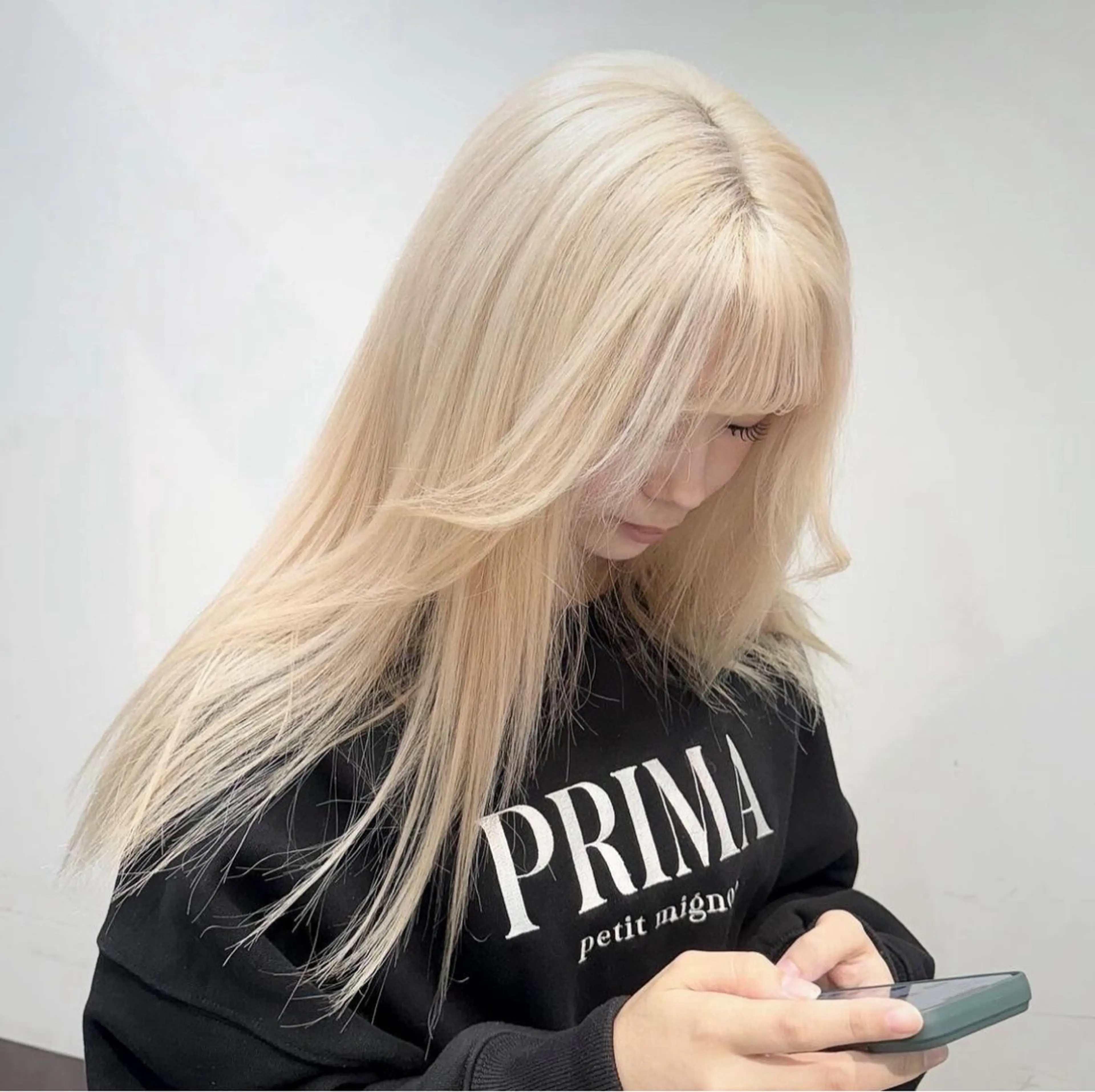 ミディアム 髪質改善 ヘアカラー トリートメント サロウィン新宿三丁目East所属・💕冬モテ×上品色気 モテヘア💕山田航介のヘアスタイル