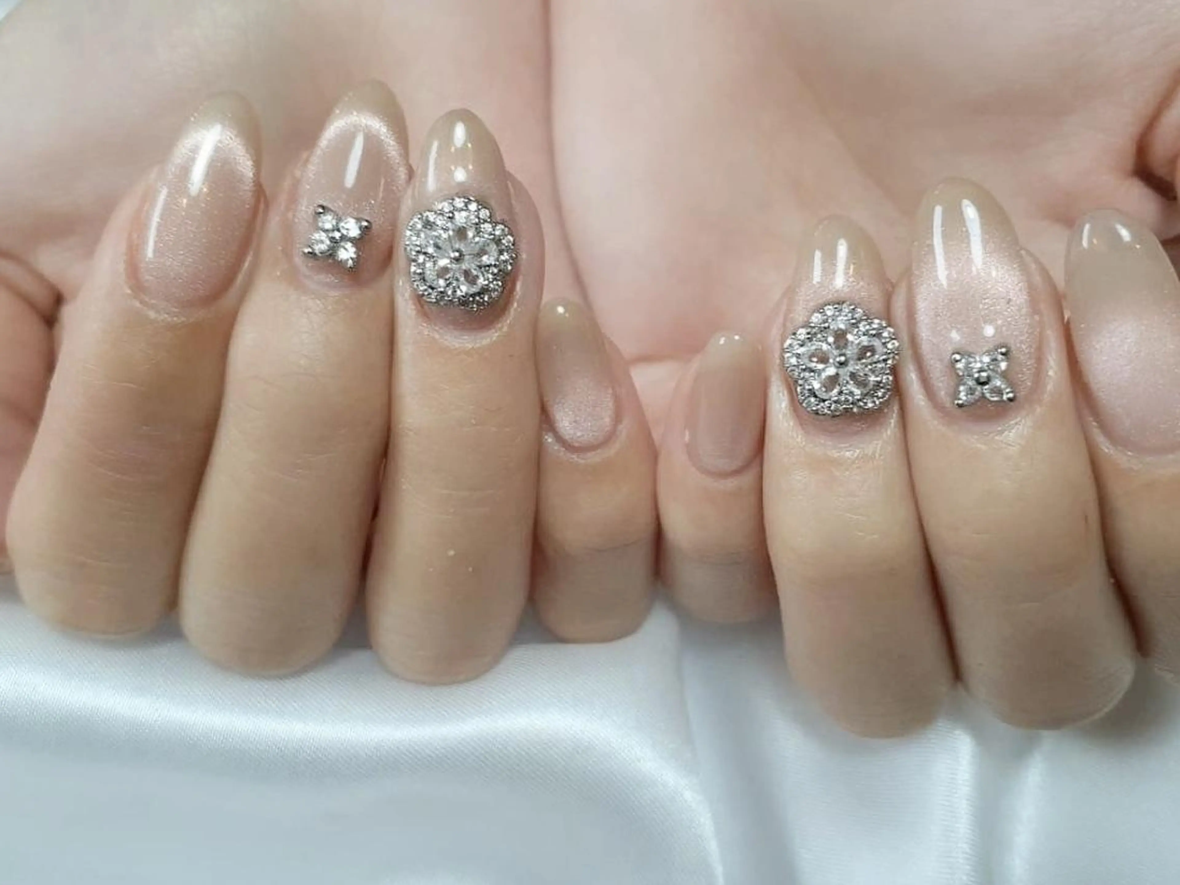 ネイル 持ち込み ハンドネイル ハンドケア peTiT ✨️ yuzuki💞🫧のネイルデザイン