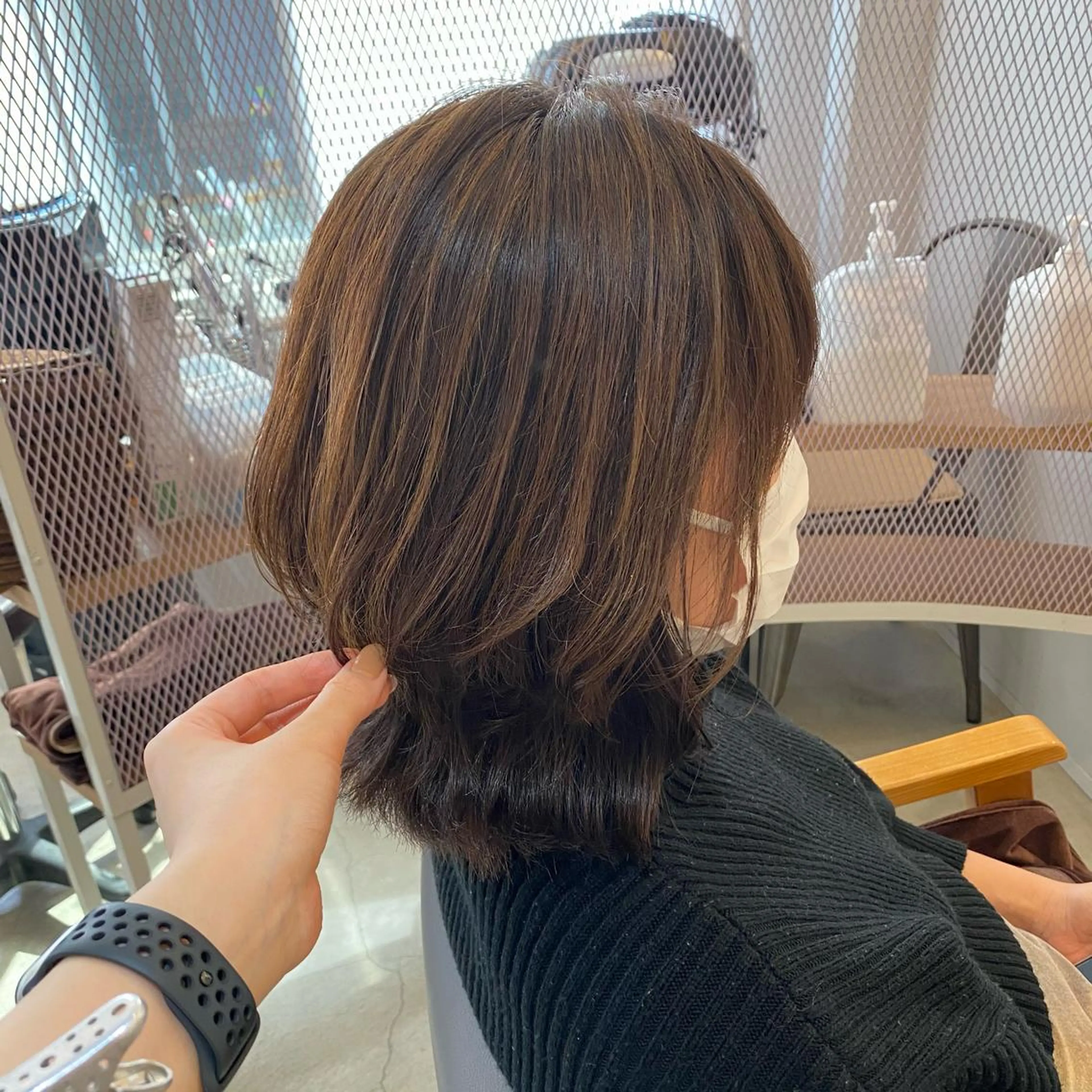 ミディアム 顔周りデザイン/ ママ美容師/濱ほのかのヘアスタイル