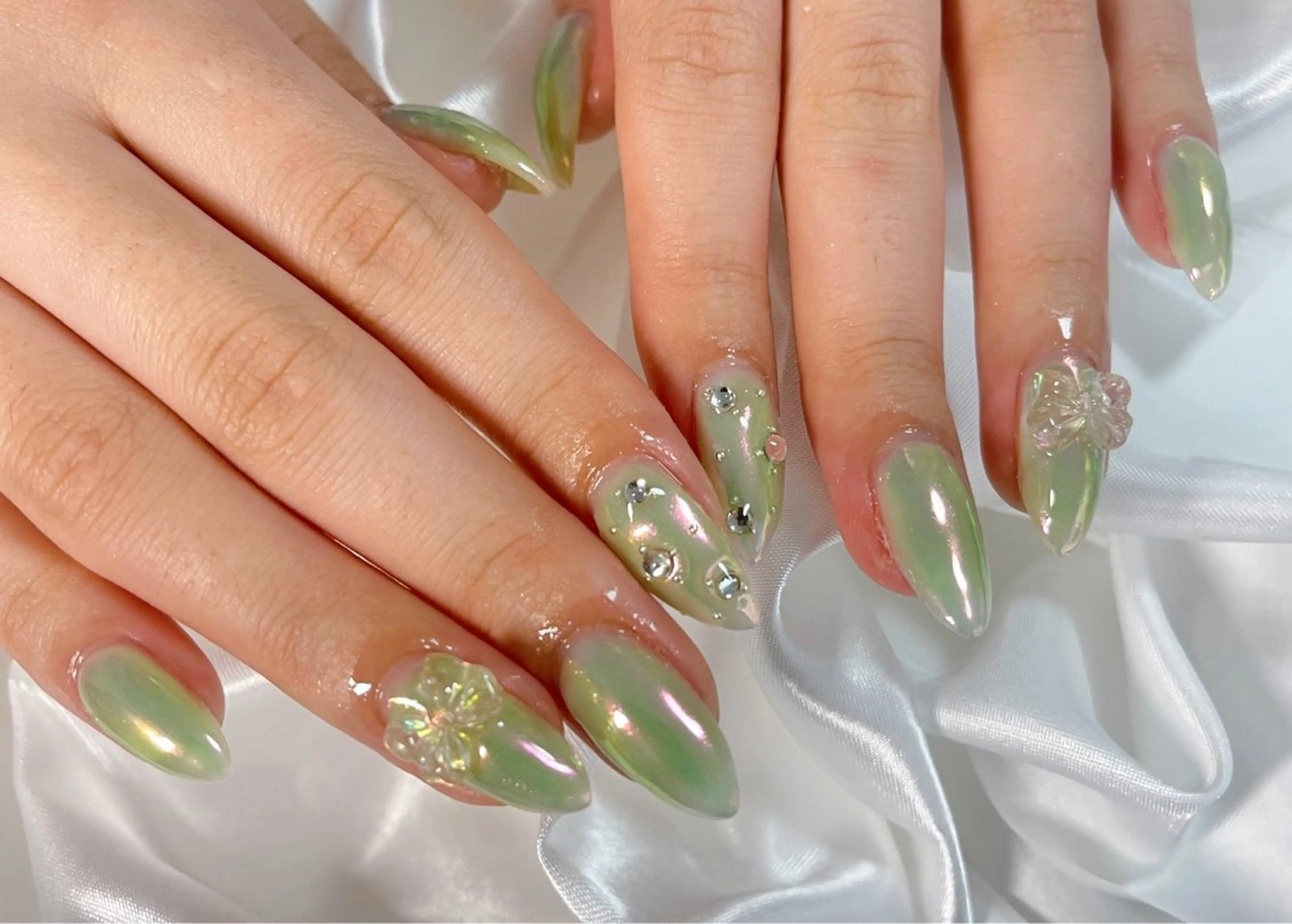 ネイル ハンドネイル celica所属・松田 由真のネイルデザイン