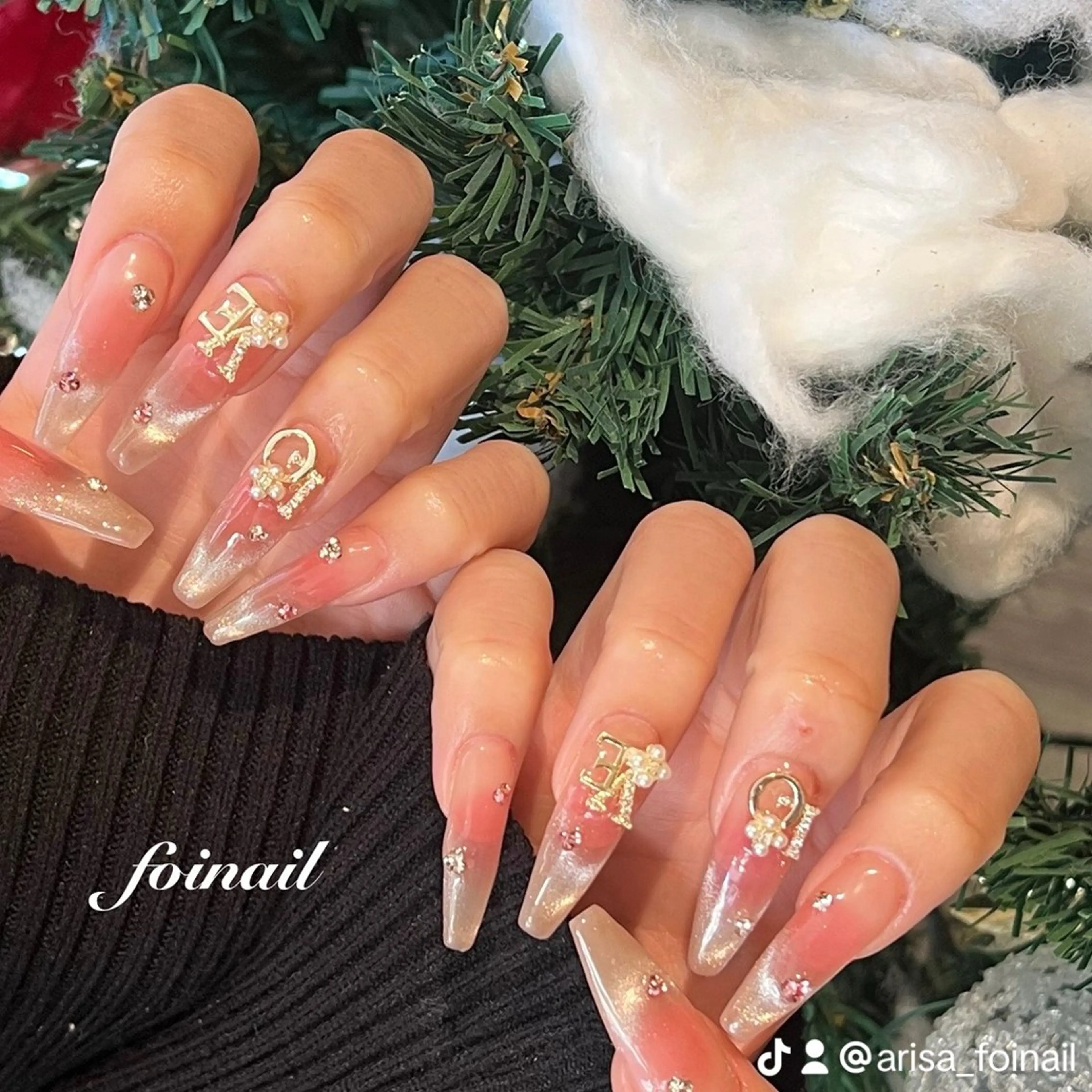 ネイル ハンドネイル FOI NAILのネイルデザイン