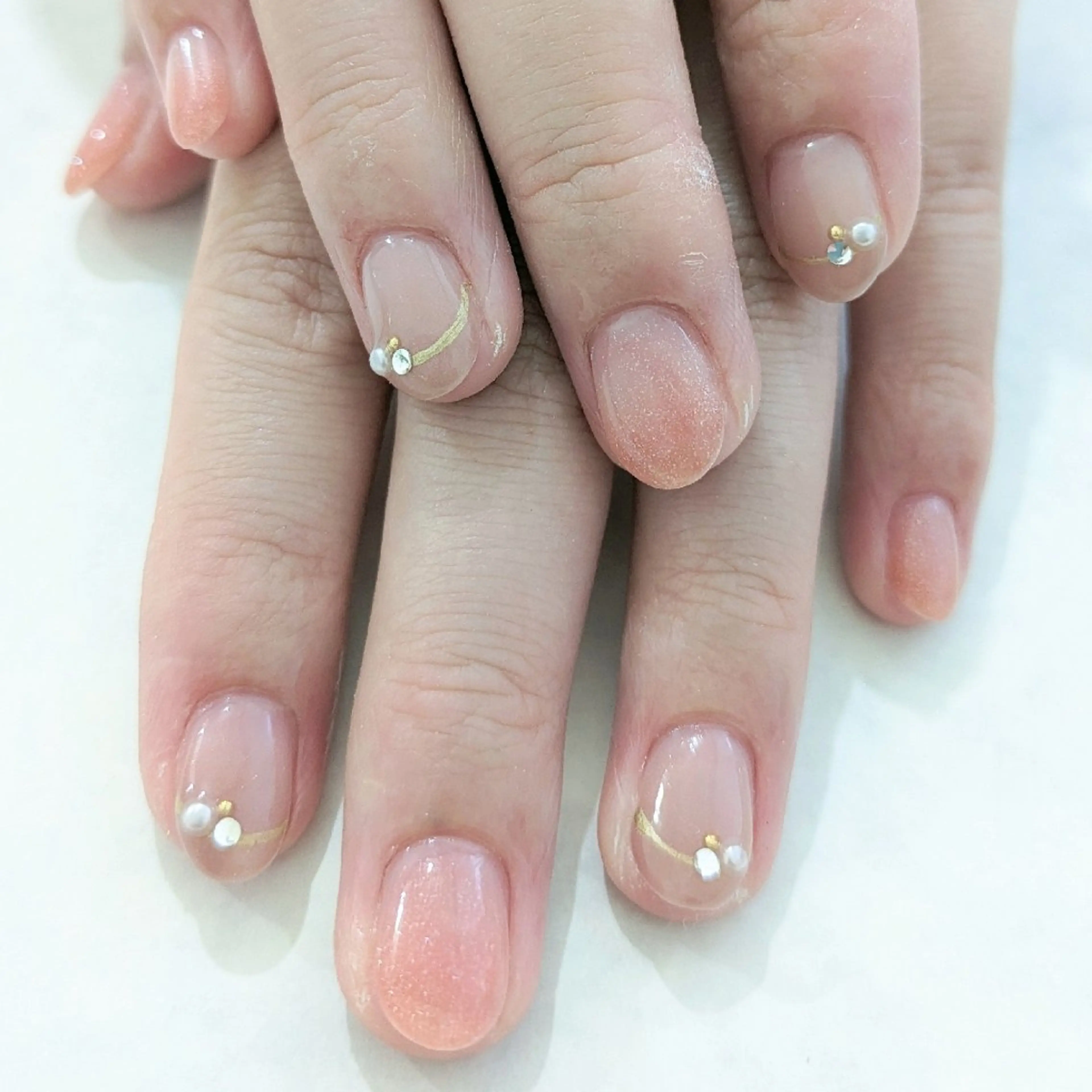 ネイル Gerbera Nailistのネイルデザイン