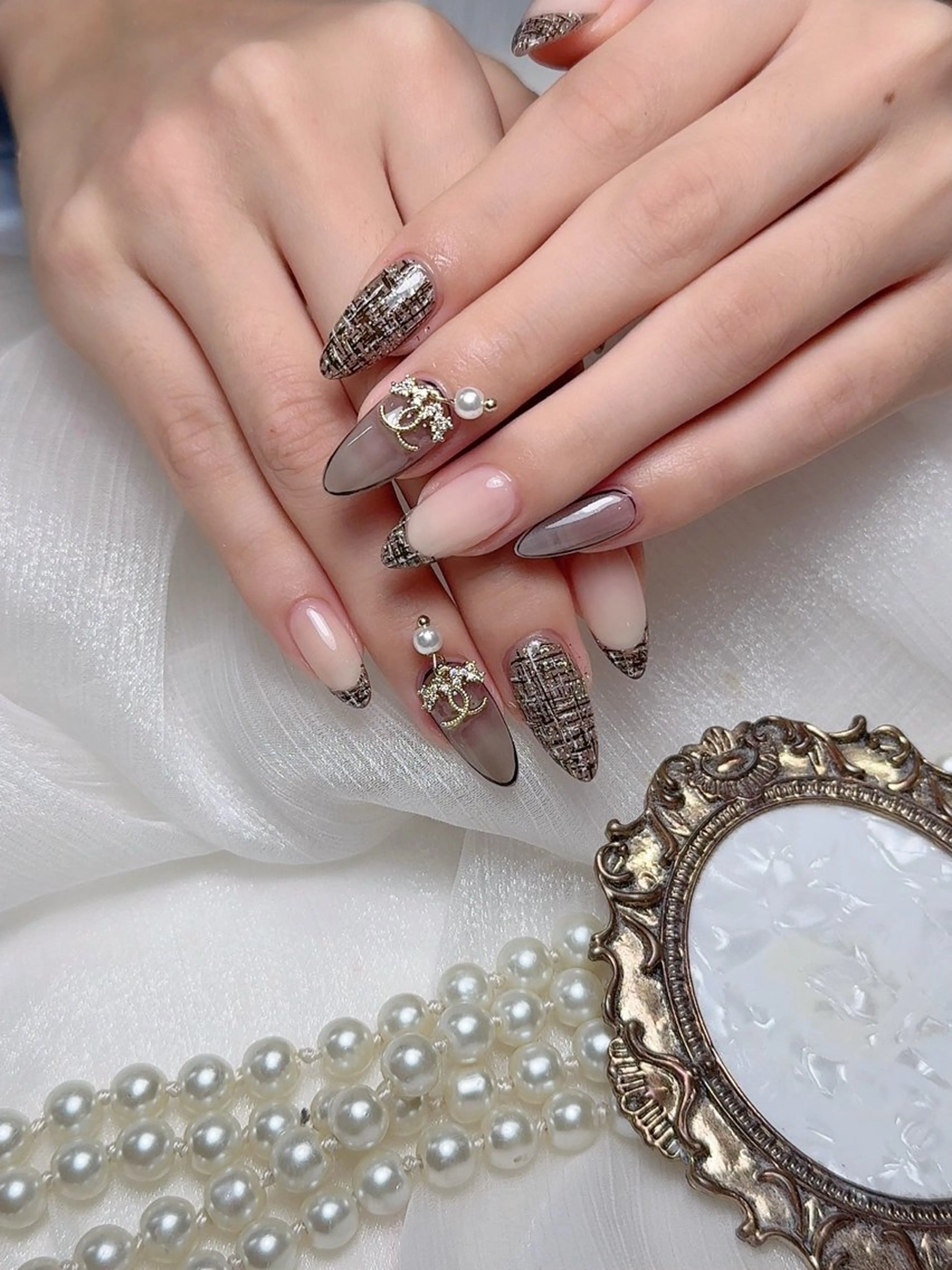 ネイル ハンドネイル ENsalon akiのネイルデザイン