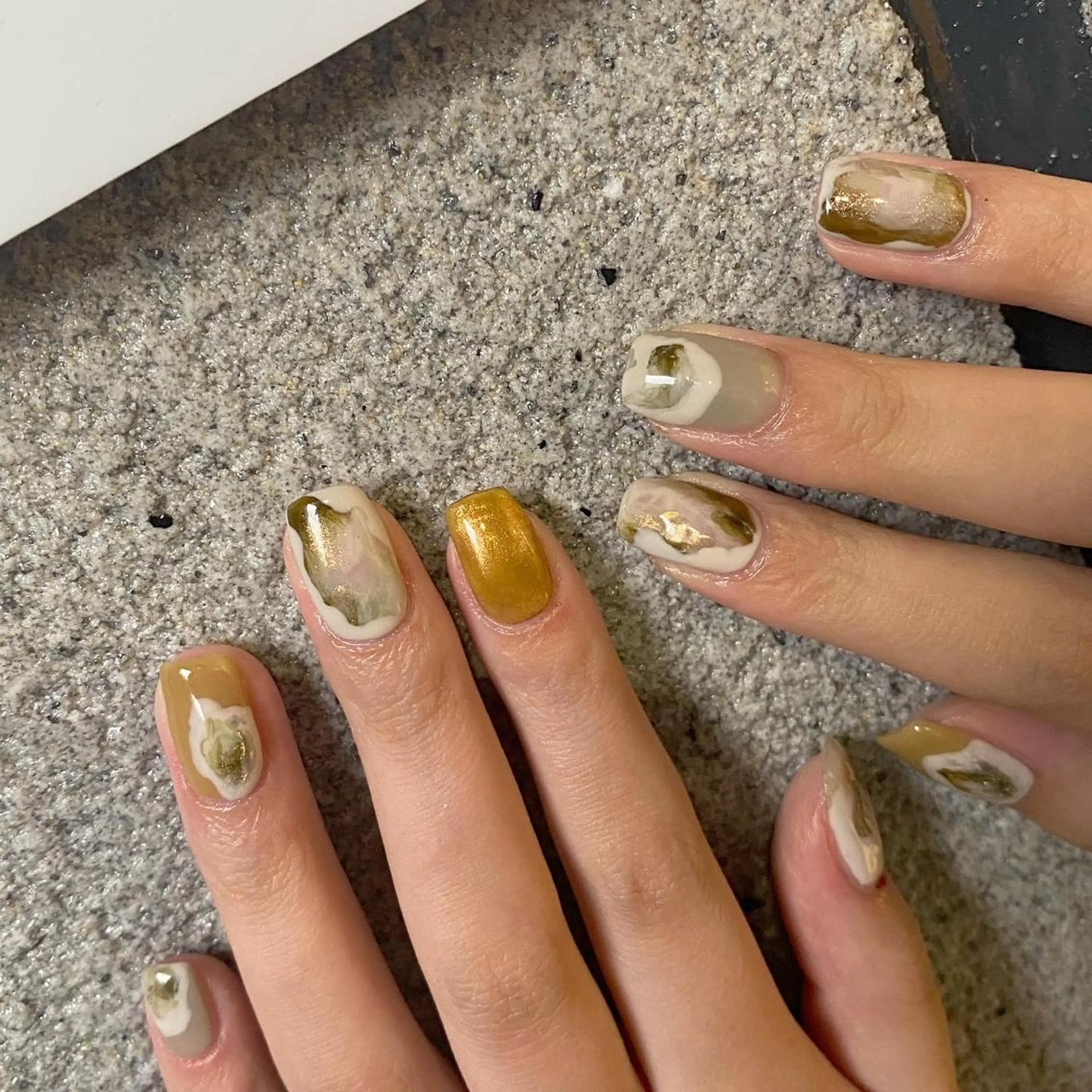 ネイル アートネイル ピスタチオネイル ハンドネイル nable.所属・栗林 実莉のネイルデザイン