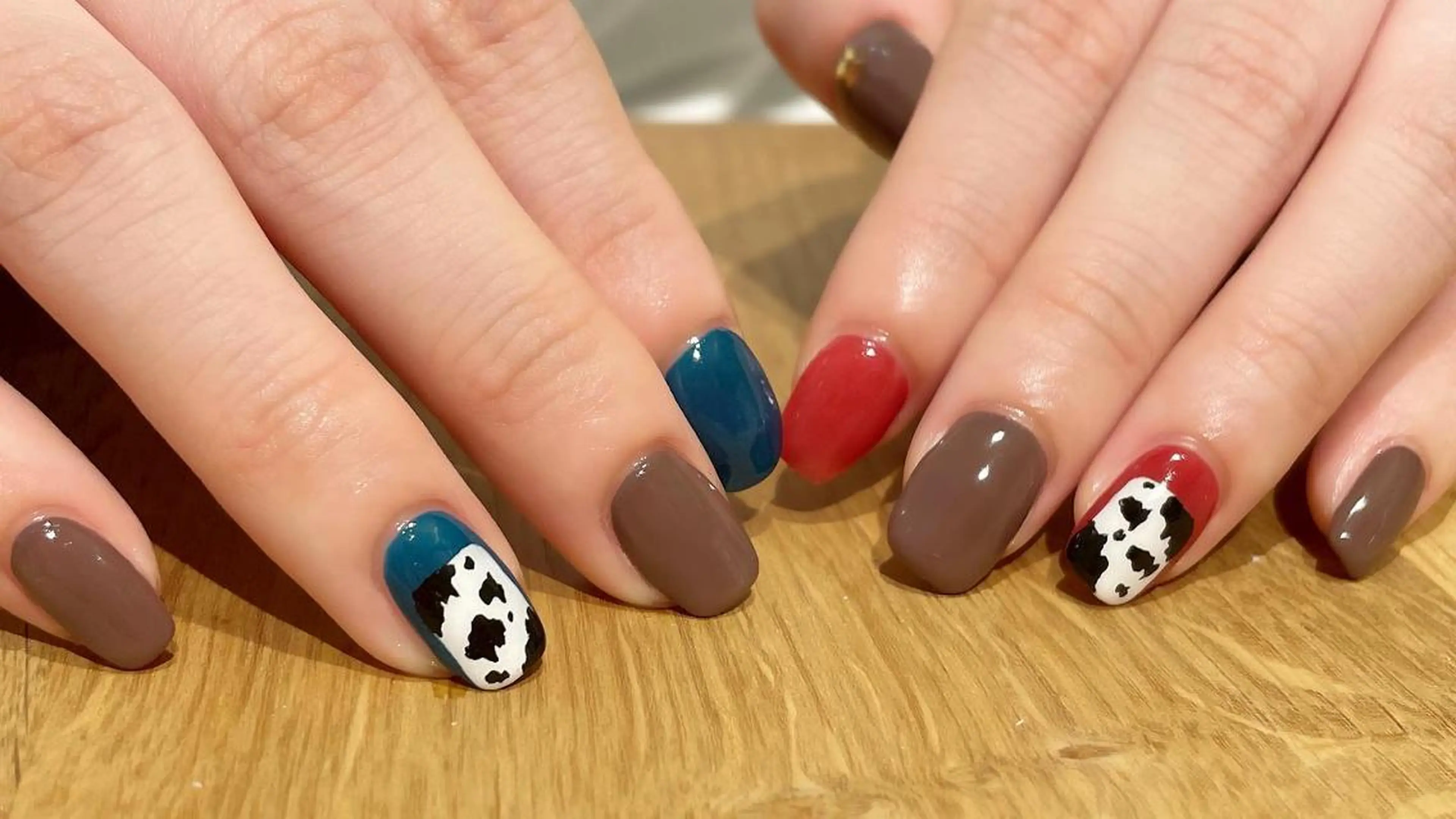 ネイル マツエク・マツパ まつげパーマ ボリュームラッシュ ジェルネイル ニュアンスネイル パラジェル 髙橋 敦子のマツエク・マツパデザイン