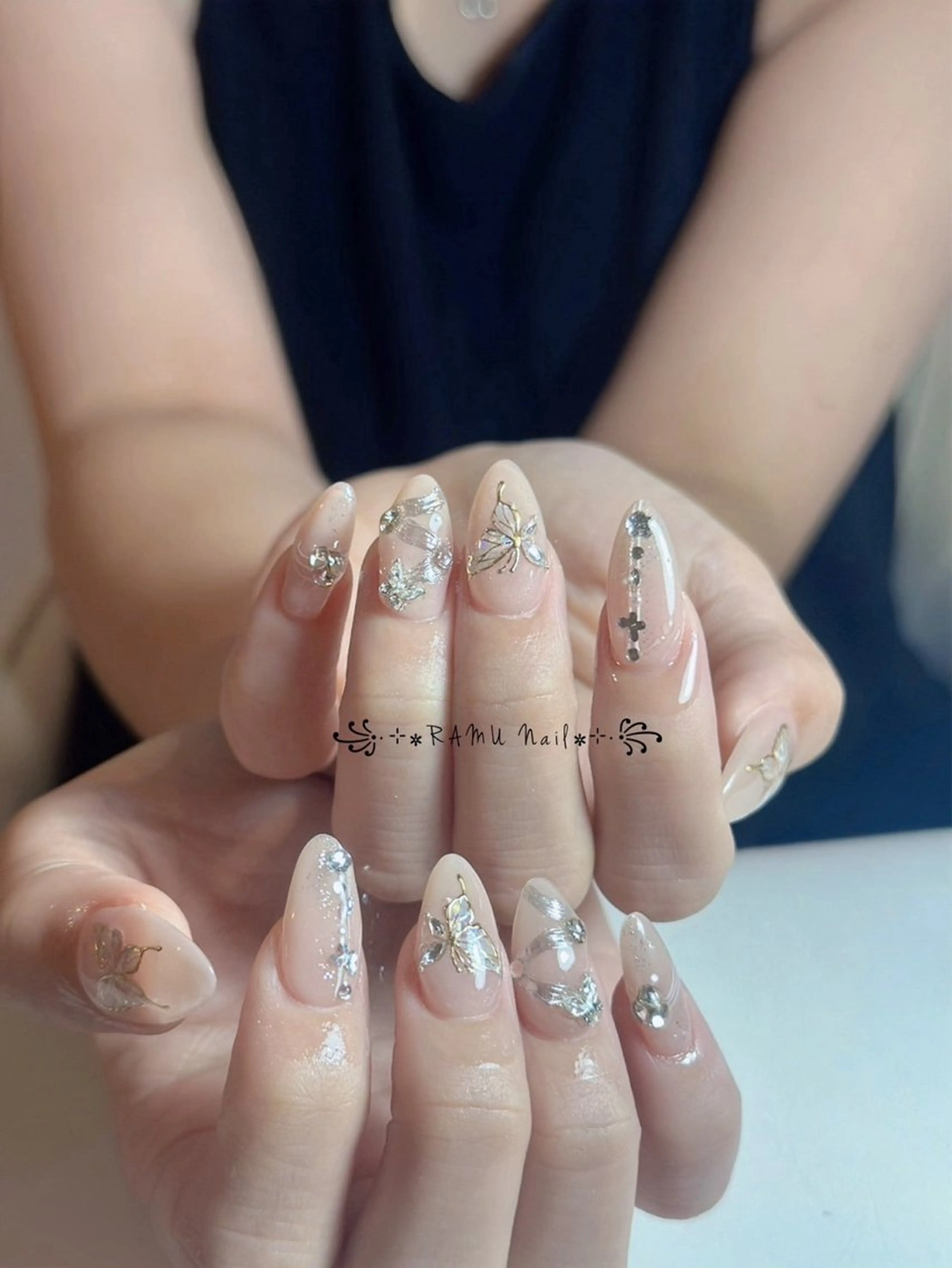 ネイル キラキラネイル マグネットネイル ミラーネイル ピンク 夏ネイル ハンドネイル RAMU Nail 恵比寿店のネイルデザイン