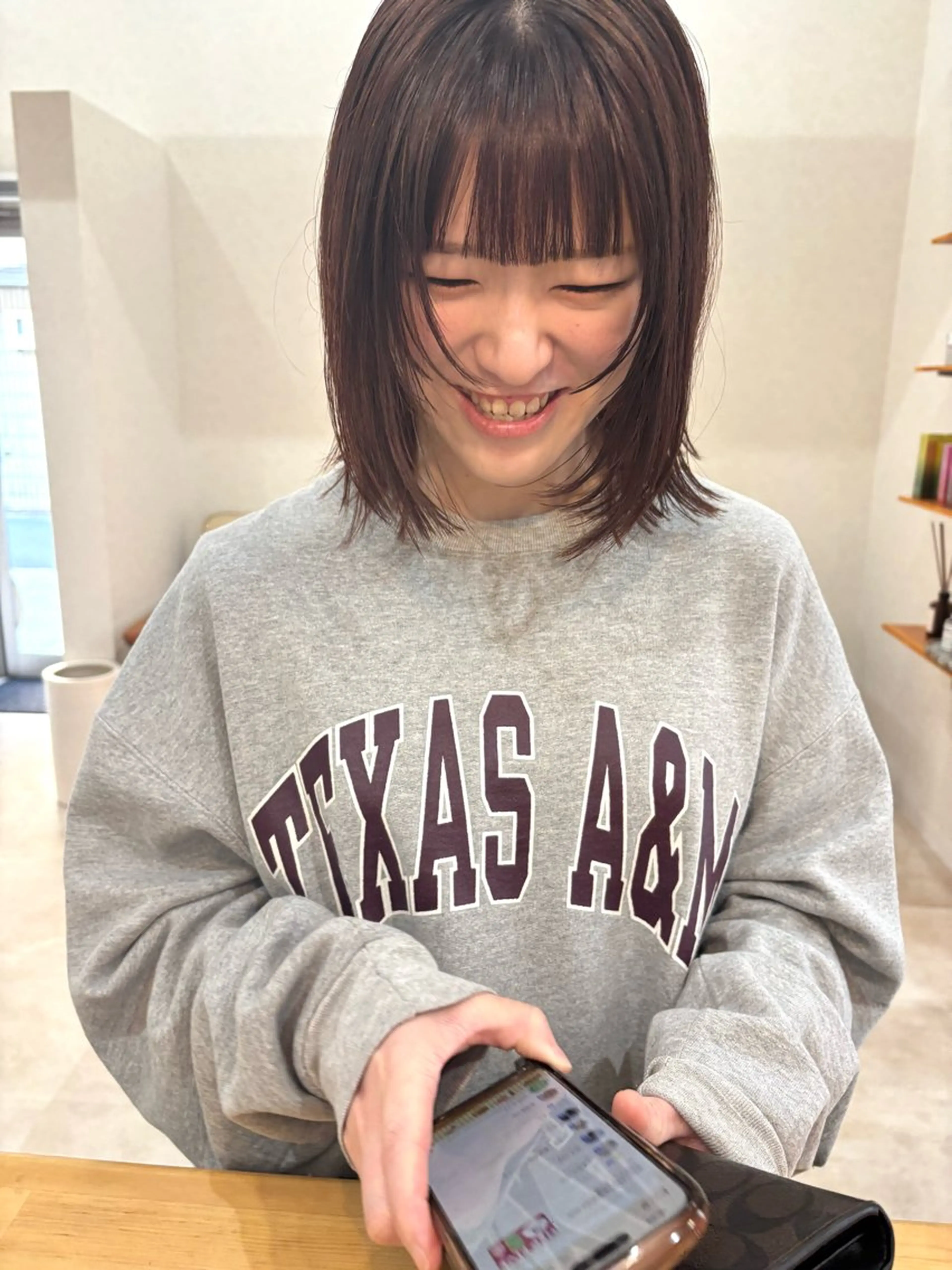 ミディアム カラー en,所属・en,ボブ/レイヤー パーマ/透明感カラーのヘアスタイル